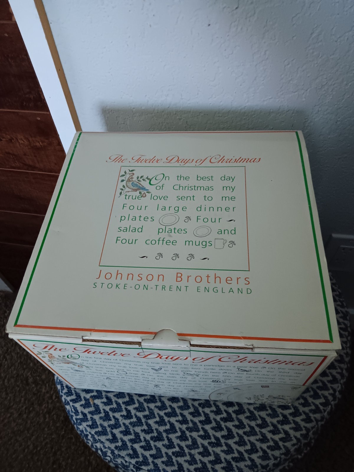 Vintage Johnson Brothers “Twelve Days of Christmas” 12-Piece Set for 4 WITH…
