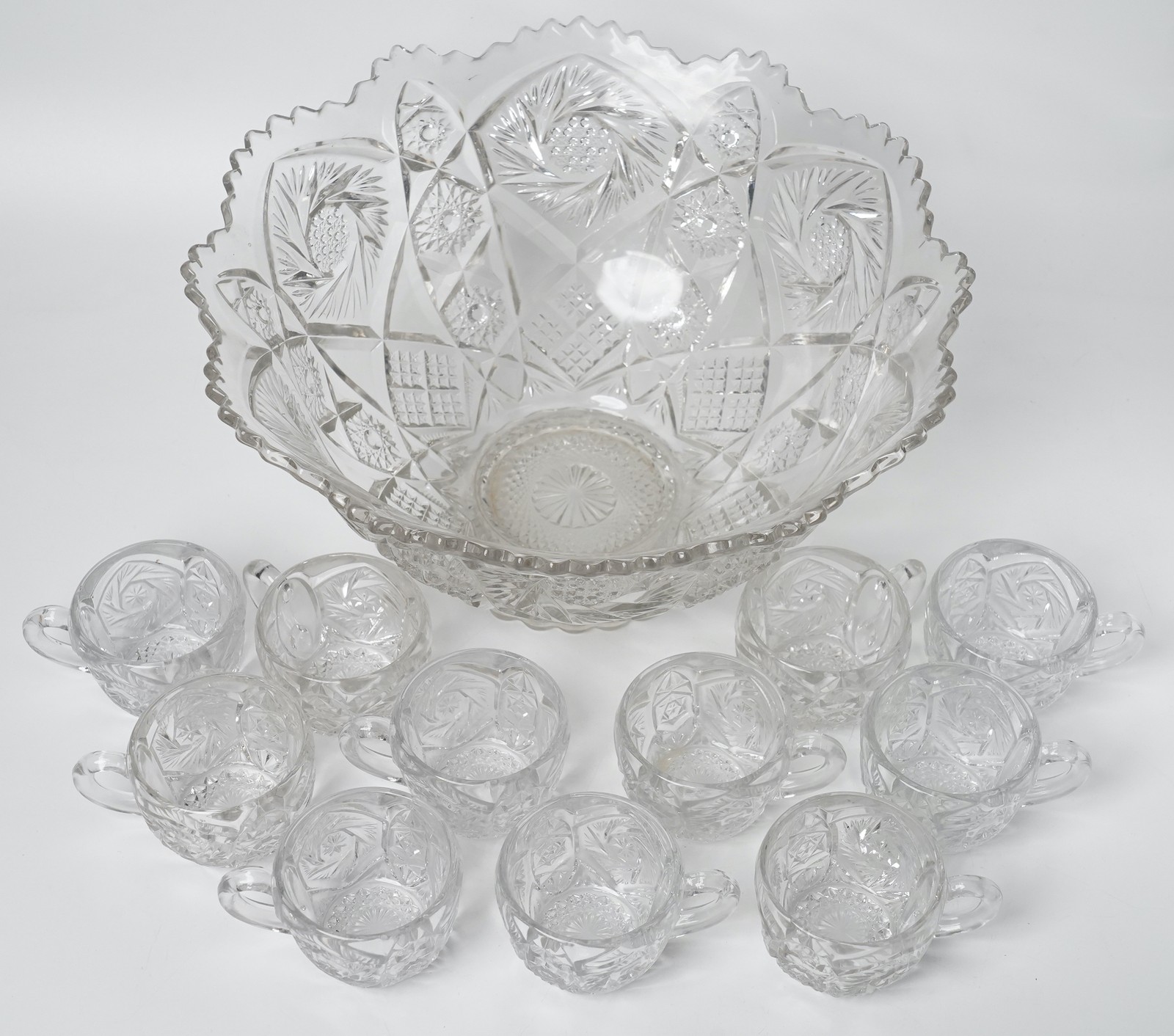 Vintage Imperial Glass Whirling Star Clear 14″ Punch Bowl Set with 11 Cups