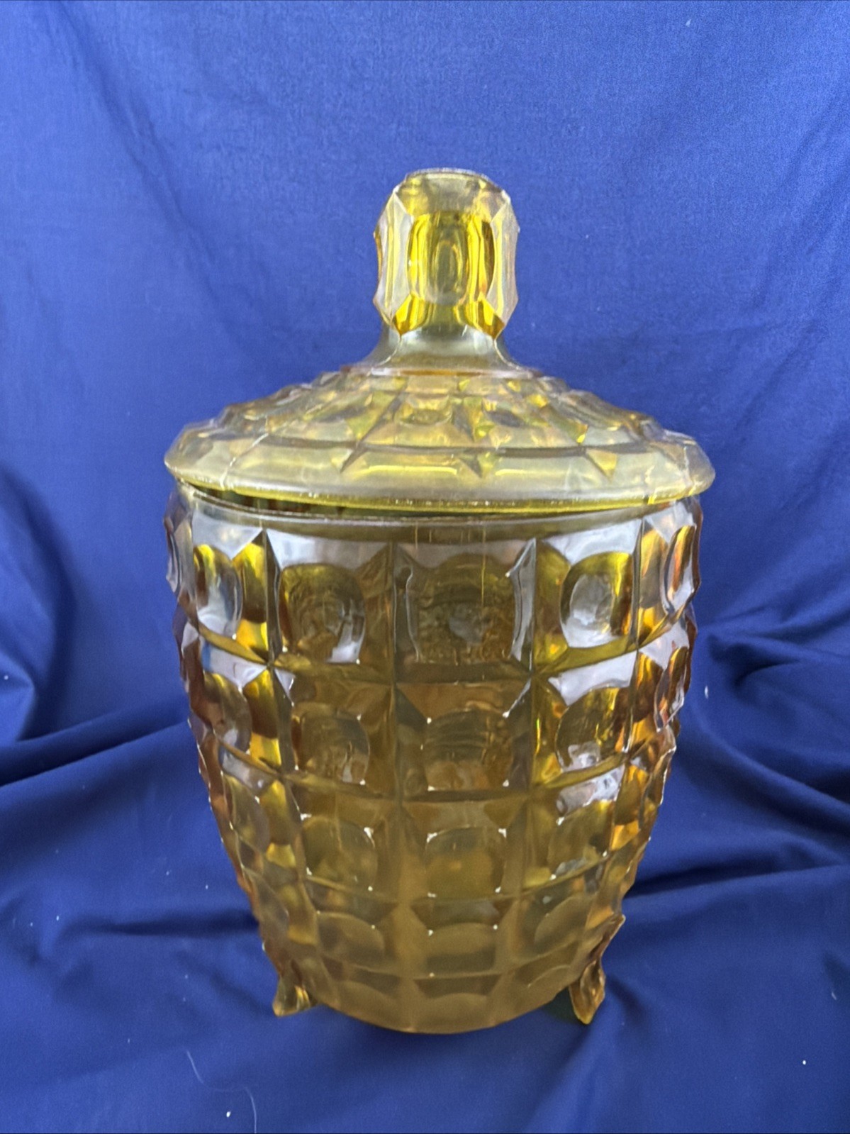 Rageline Yellow Pattern Plastic Candy Dish with lid: Vintage Style Server 8.5″