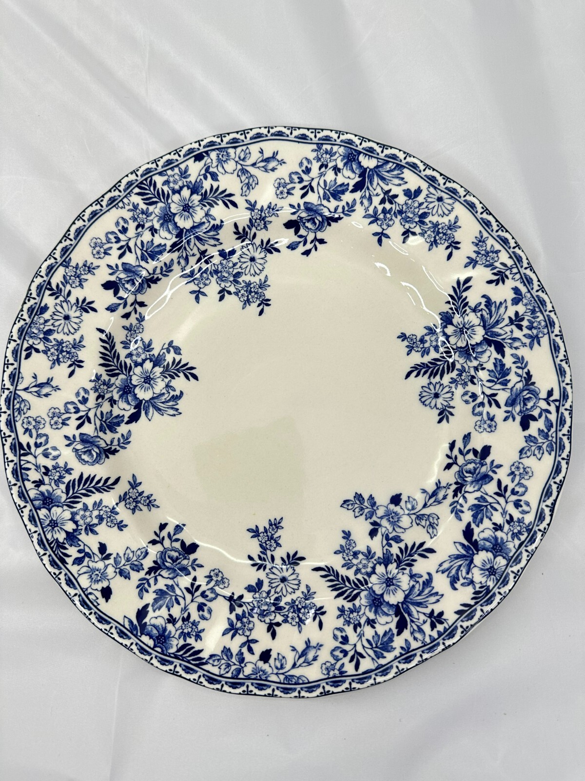 Johnson Brothers- Devon Cottage Plate, Bowl, Mug, tea cup & Saucer, Tea Sets