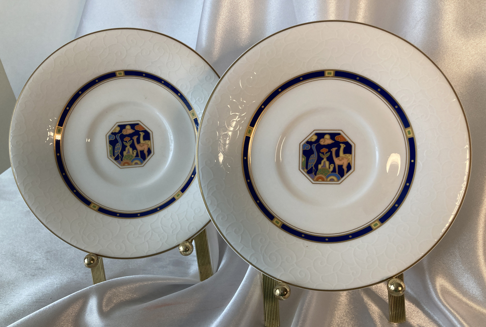 Hankook Fine Bone China Pair Of Saucers, Multicolor Animal Scene