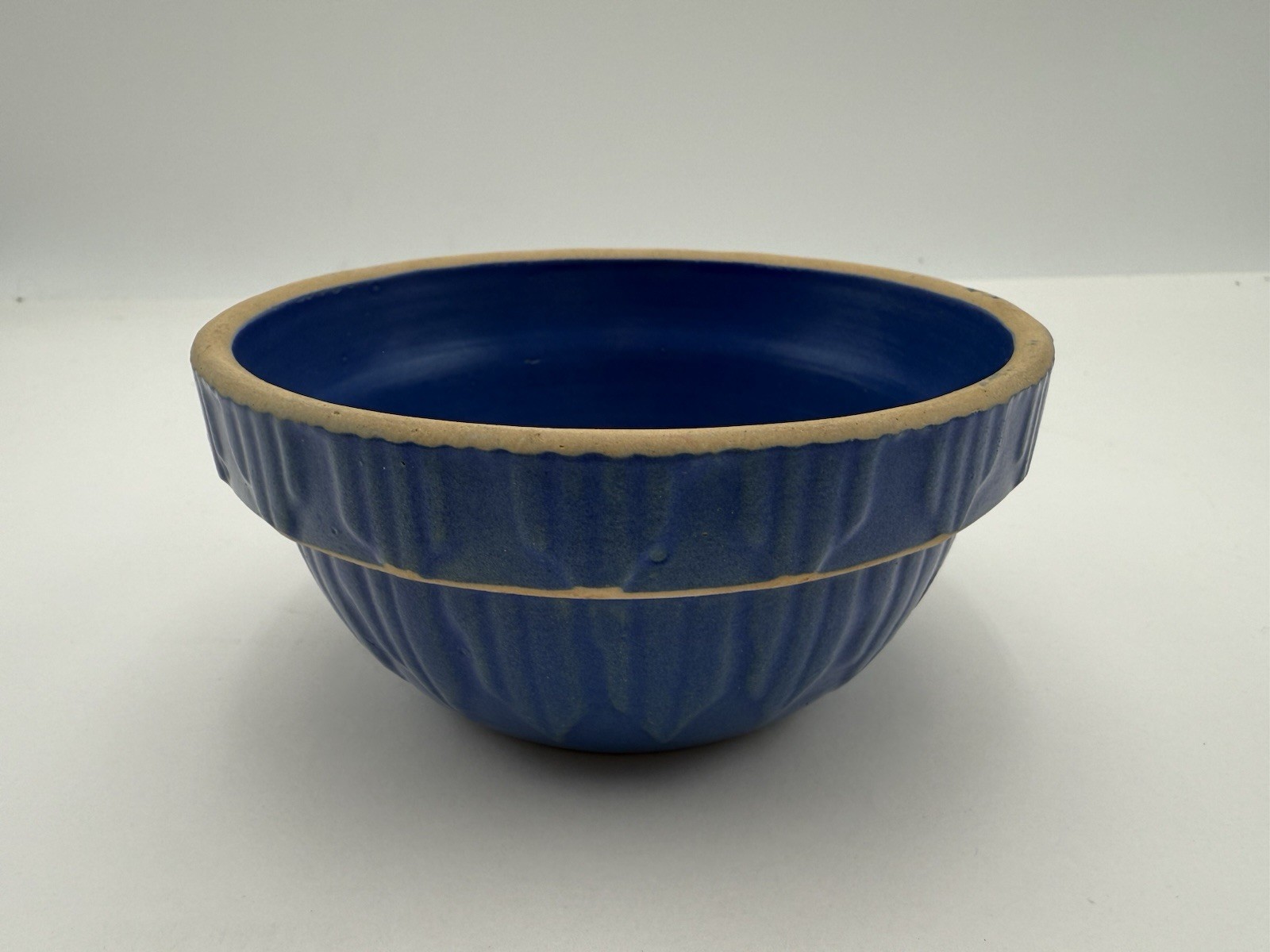 5 1/4” ROUND -CLAY CITY POTTERY CROCK/BOWL – BLUE PICKETT FENCE E95