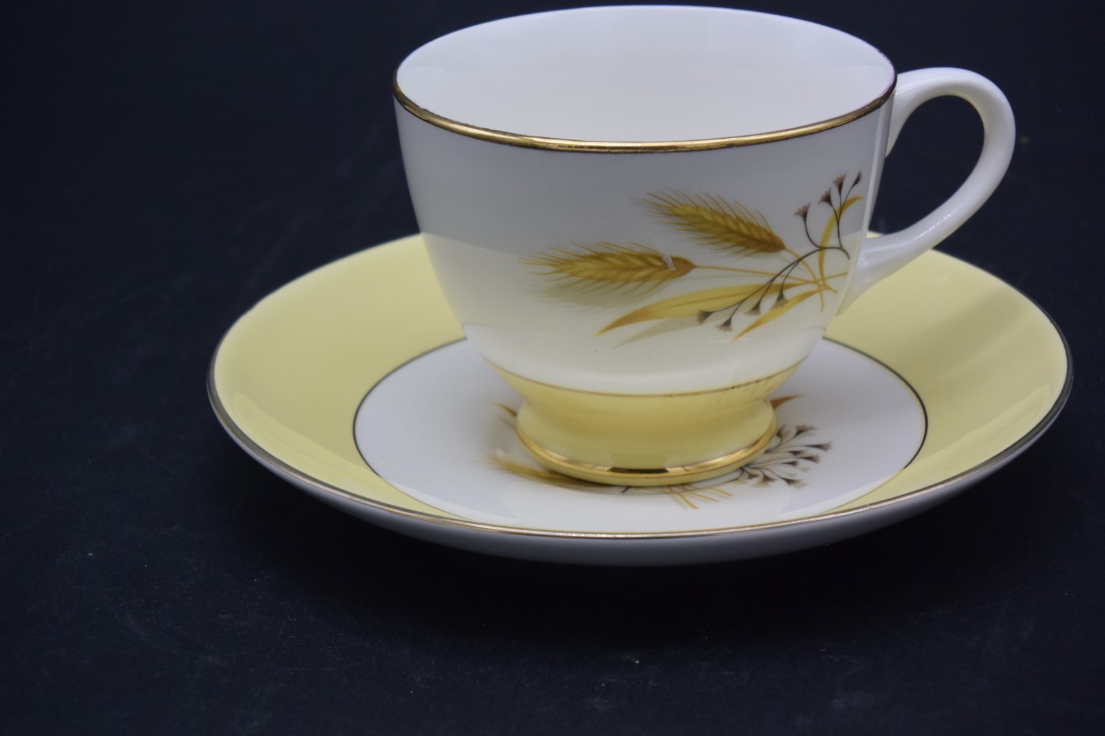 4 Vintage Century Service Co Autumn Gold Cups Saucers Set Wheat Yellow MCM USA