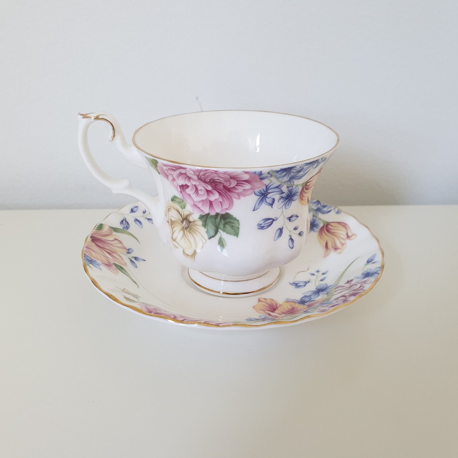 Royal Albert Beatrice Tea Cup and Saucer Set Roses Tulips Lilac 1994 Bone China