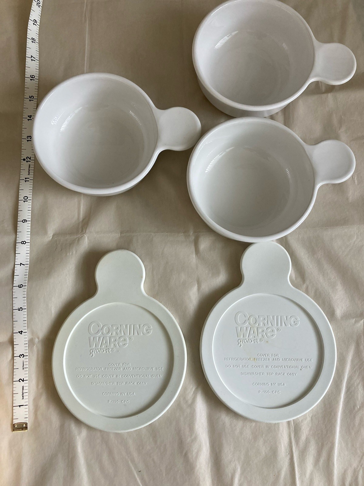 Vintage 3 White Corning Ware Grab-it Bowls P150B with 2 Lids P150CPC Made In USA