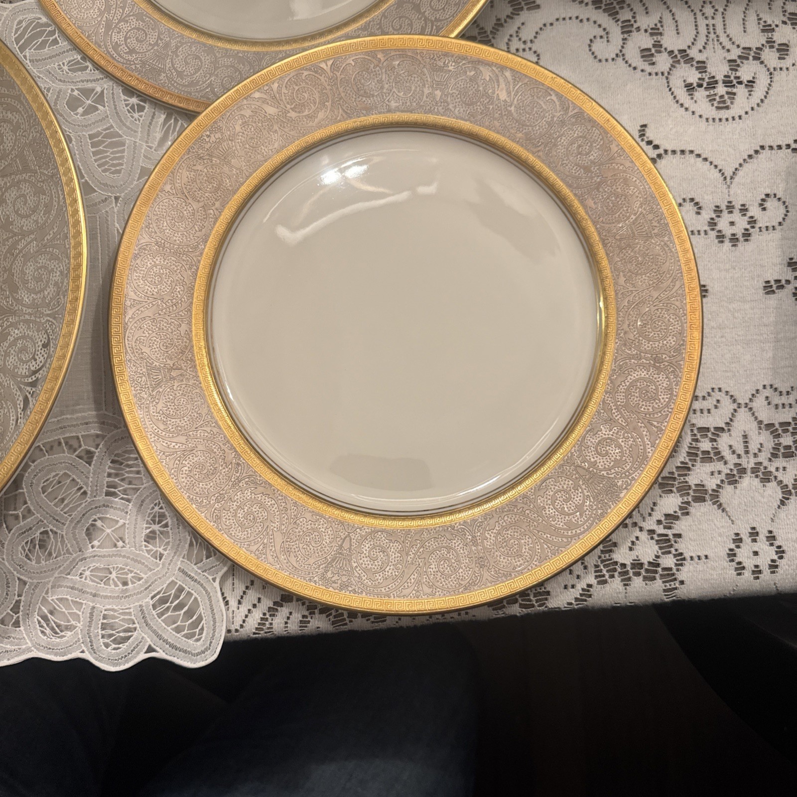 Thomas Bavaria Rosenthal Germany 09296 Gold & Platinum Scroll 6 Pc China Set