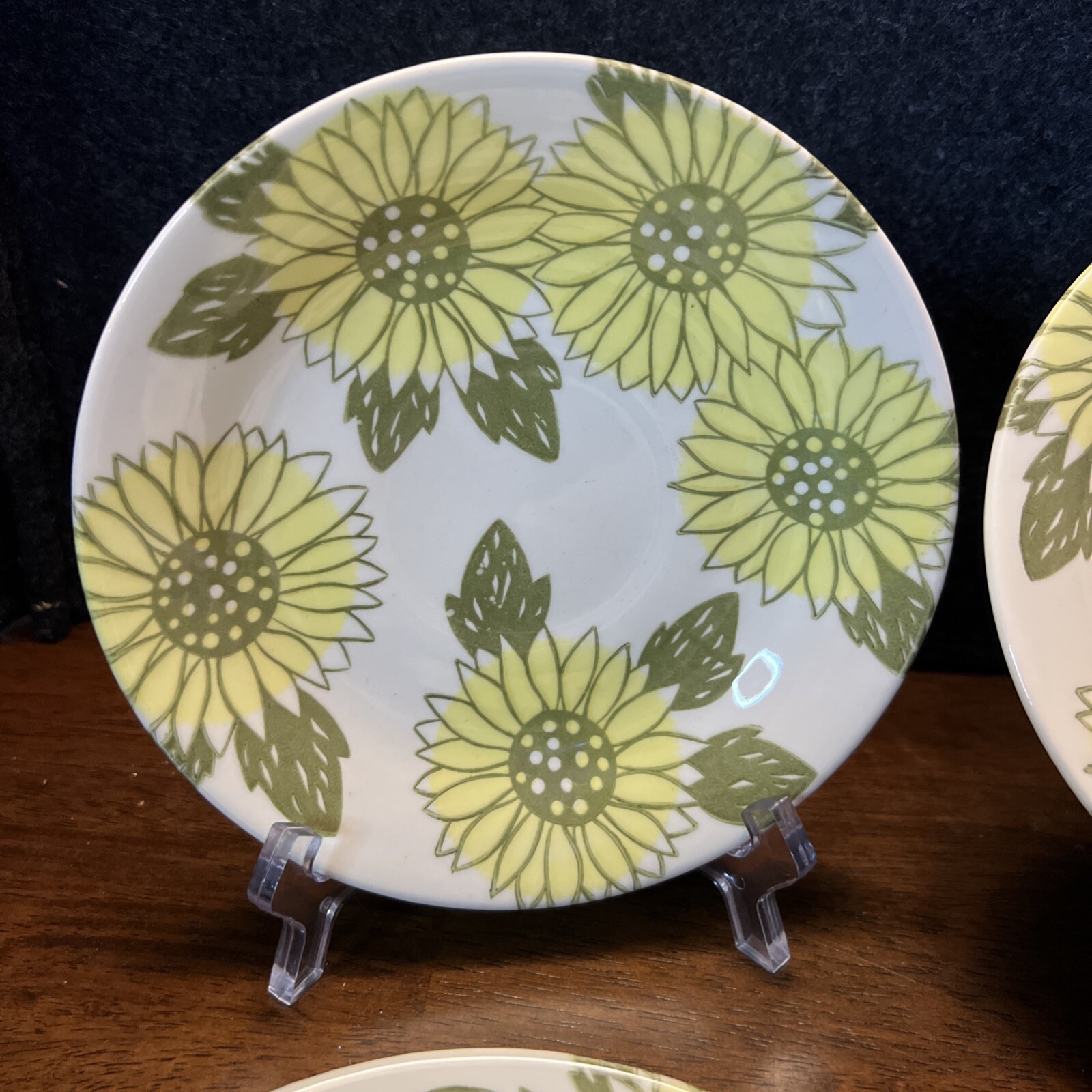 🌻 Vintage Sunshine ROYAL CHINA 6″ Saucers Sunflower Pattern 🌻70’s