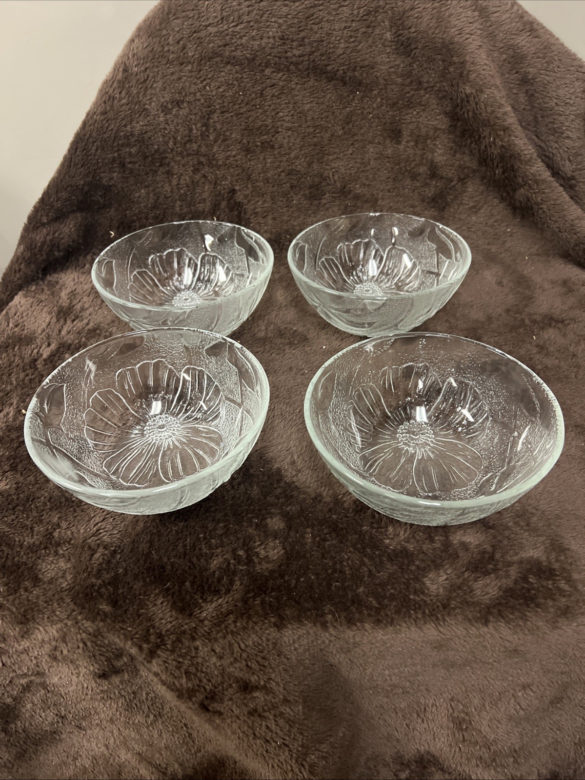 KIG Indonesia Glass Hibiscus Flower Etched / Frosted Dessert Bowl Set Of 4
