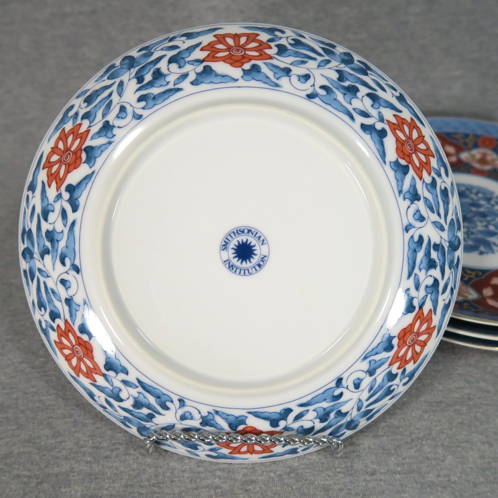 Smithsonian Institution Imari Salad Plates Set of 4 Porcelain SMB1 Chinoiserie