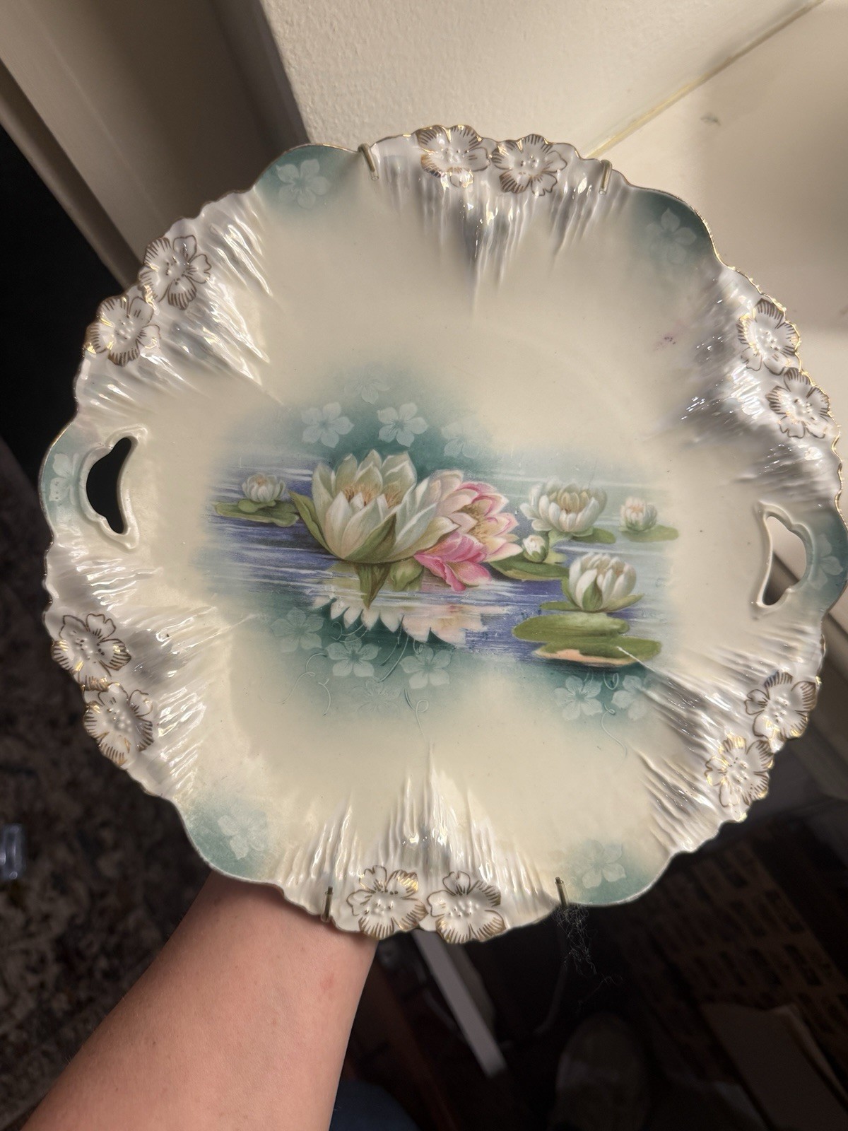 Antique RS Prussia Mold Reflecting Water Lilies Handled Plate 10.25″