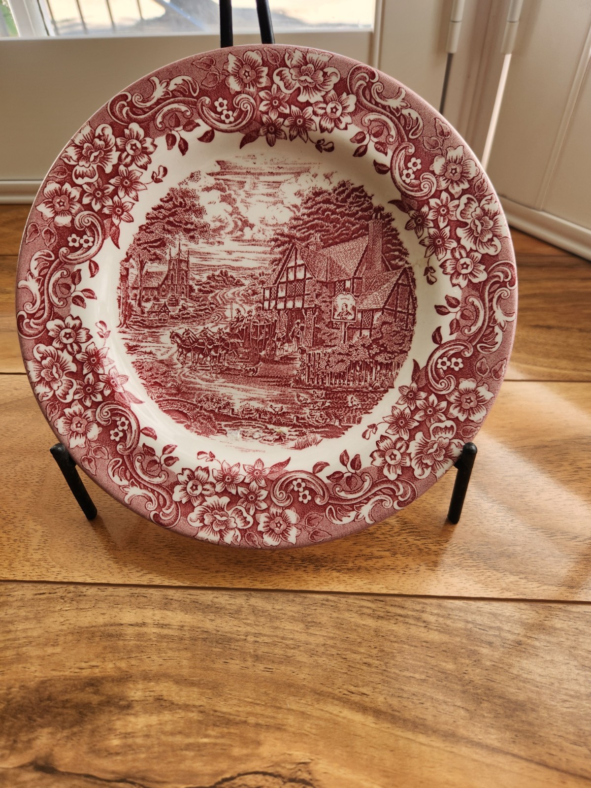 4pc STAFFORDSHIRE ENGRAVINGS RED TRANSFERWARE 17th CENTURY 8″ SALAD PLATES