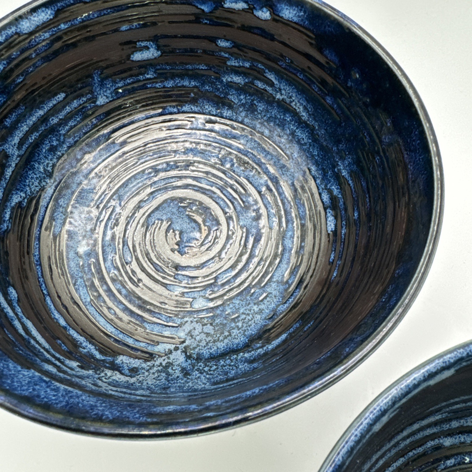 Set of 2 Art Blue Copper swirl ceramic udon noodle ramen bowls 6.5 in