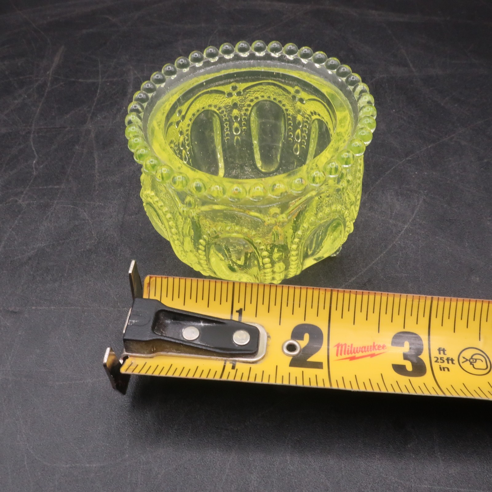 Vintage Boyd Glass Cauldron Pot Yellow Vaseline Uranium Toothpick Holder 🎃
