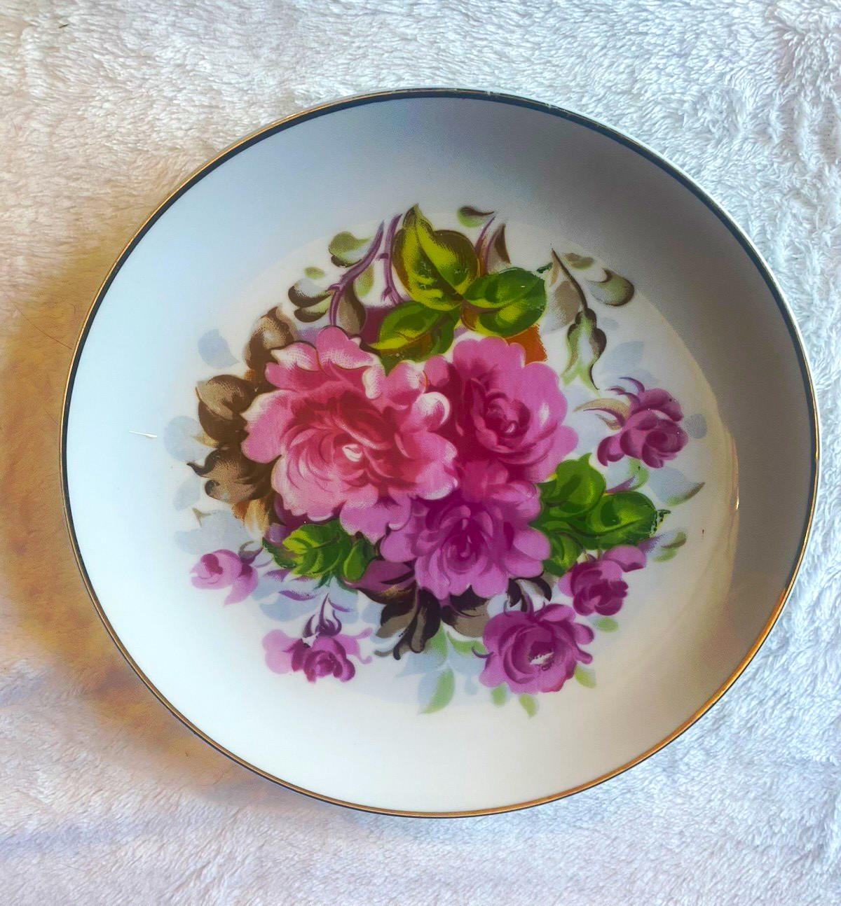Japan Ceramic Round Decorative Plate 9 in White Pink Green Floral Glossy