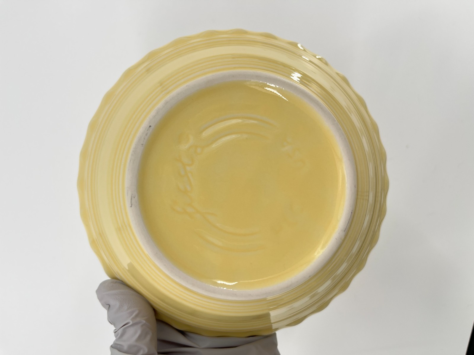 Fiesta Yellow 14pc Dinnerware Bowl Plate Mug Shaker Post-86 USA(No Butter Tray)