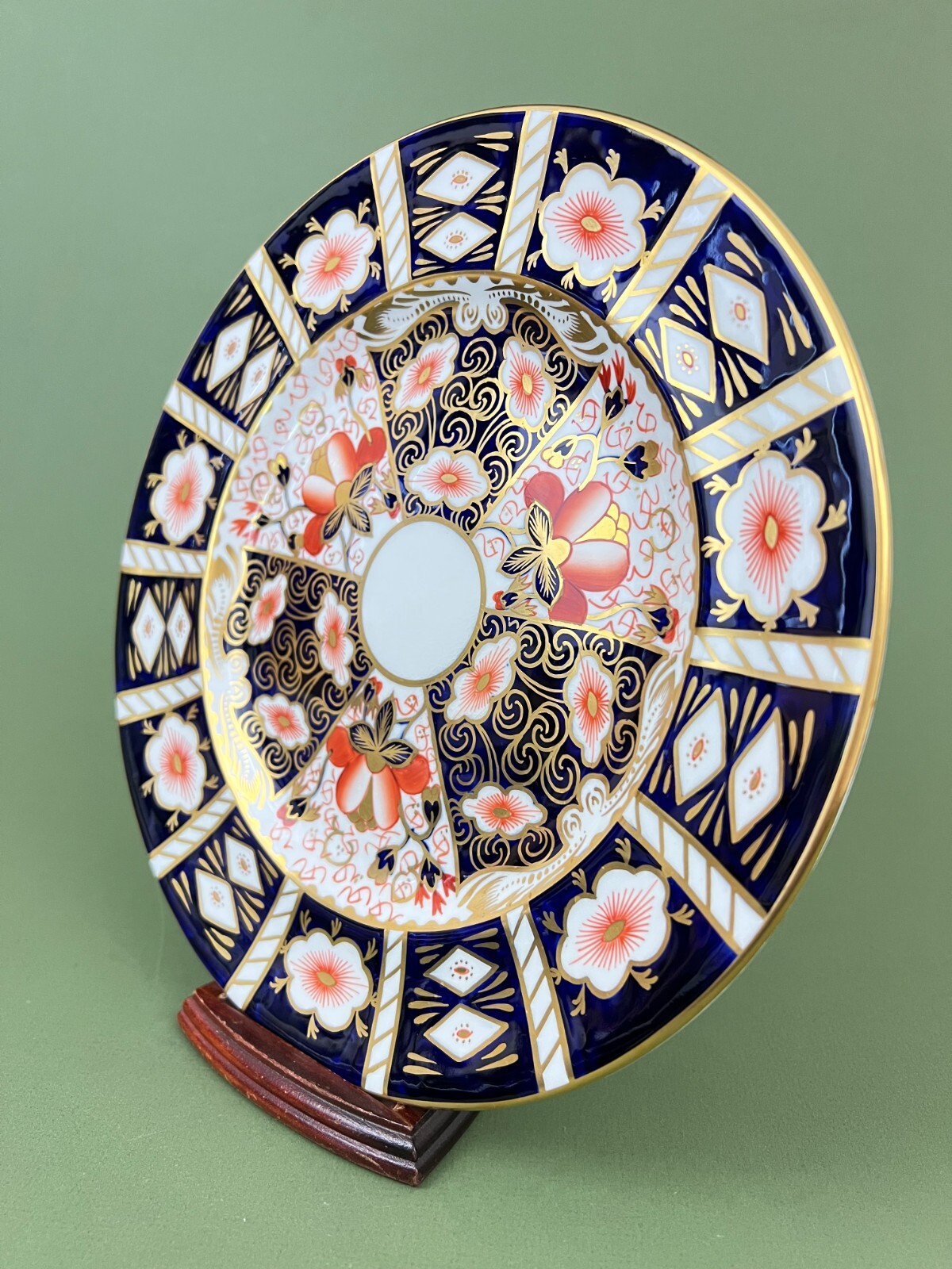 AS IS – Royal Crown Derby Traditional Imari Blue Panels Rust Floral Dinner Plate