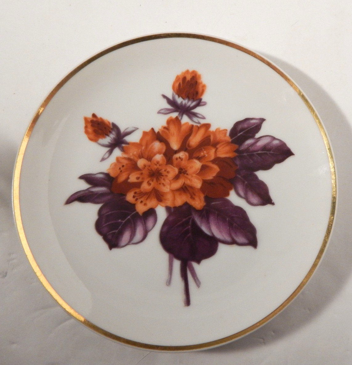 UCAGCO China Floral Motif Plates. Made in Occupied Japan 2 PC Set 6.5″ D NICE