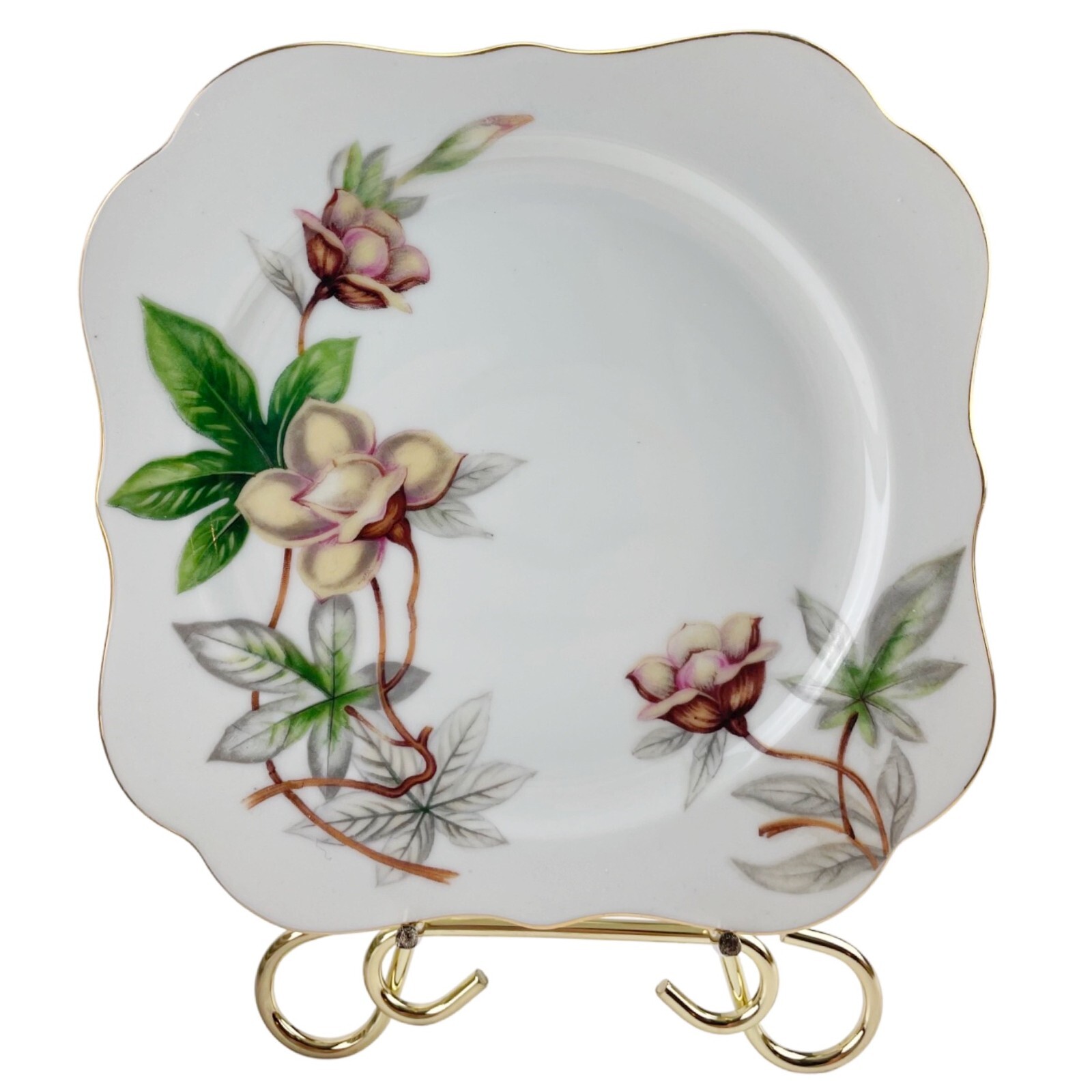 Meito China Woodrose Plates Service 4 Made in Japan 4 Dinner 6 Salad 5 Dessert