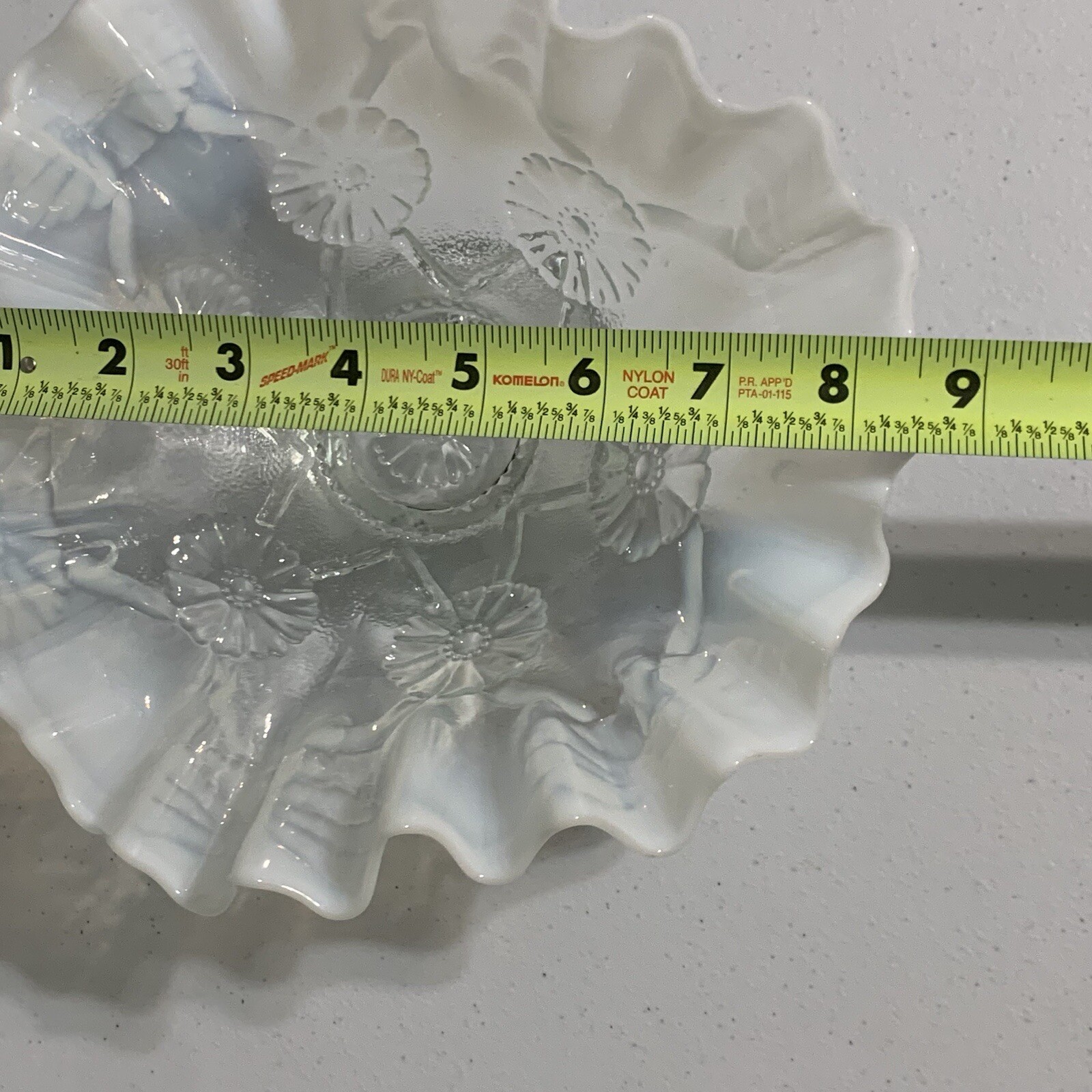 RARE Northwood BLOSSOMS WEB White Opalescent Egyptian Art Deco Glass 8″ Ftd BOWL