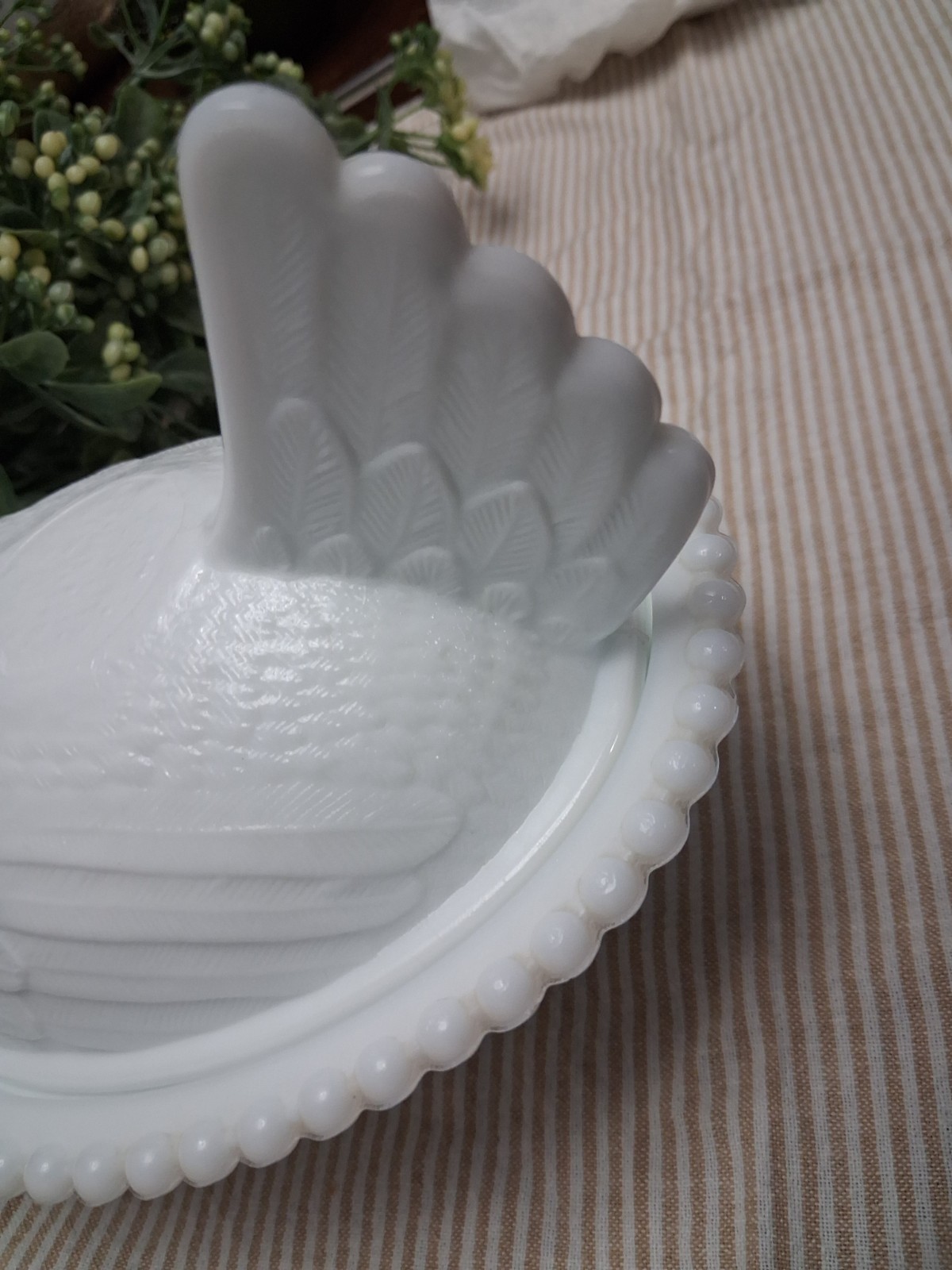Vintage Indiana White Milk Glass Chicken Hen On Nest Covered Bowl Candy Dish 7″