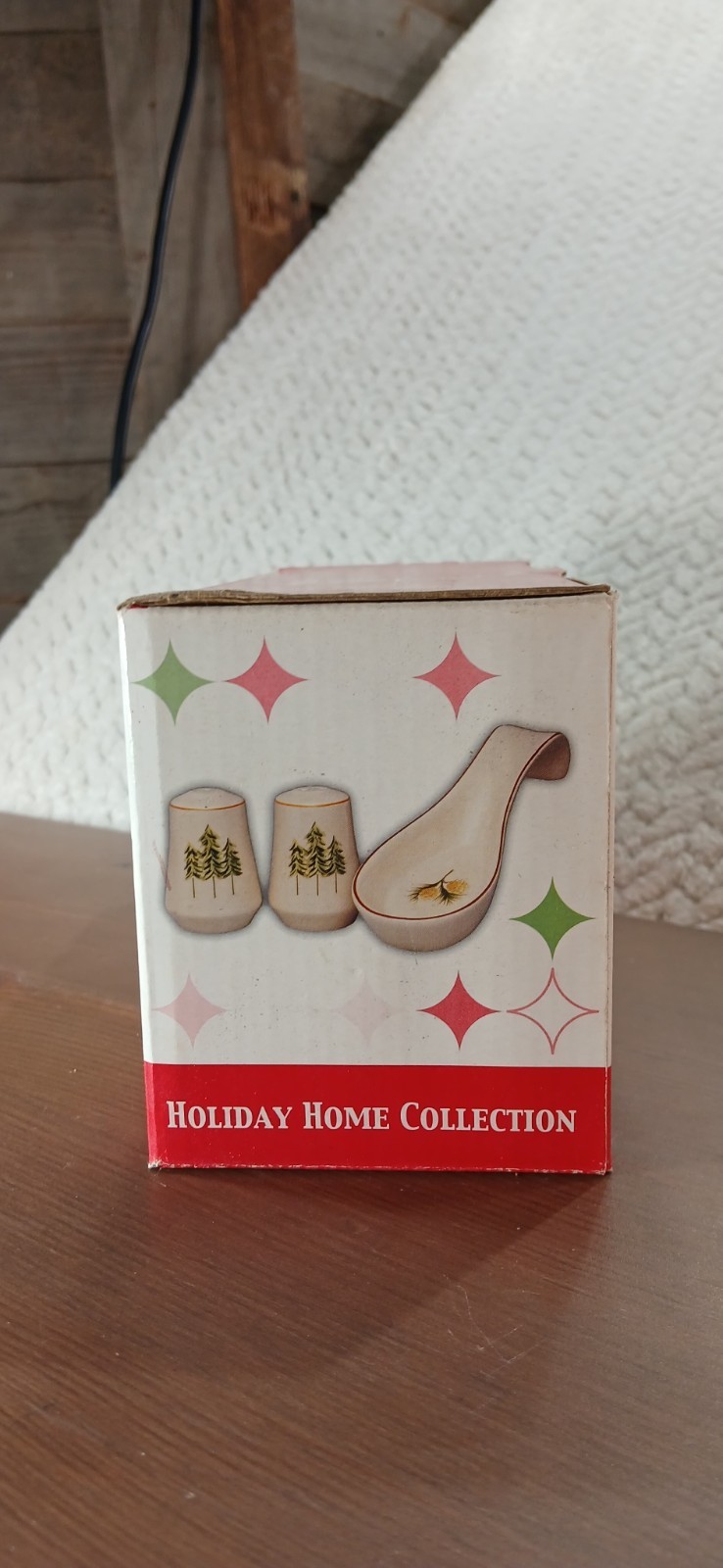 MerryBrite 3 Pcs Stoneware Completer Set Holiday Home Collection Salt Pepper NIB