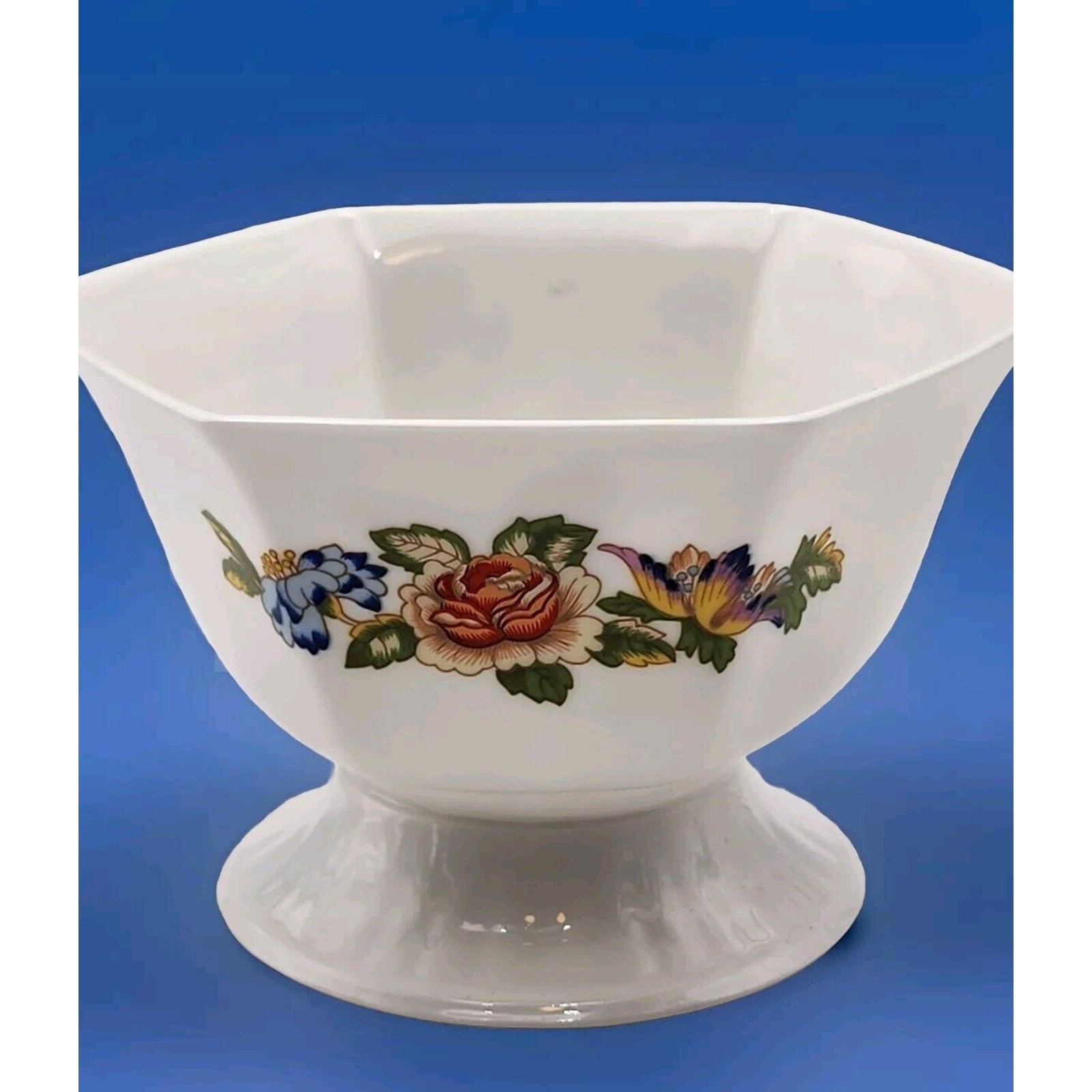 Aynsley Cottage Garden Hexagon Footed Bowl English Bone China 3″ Tall VTG 1985