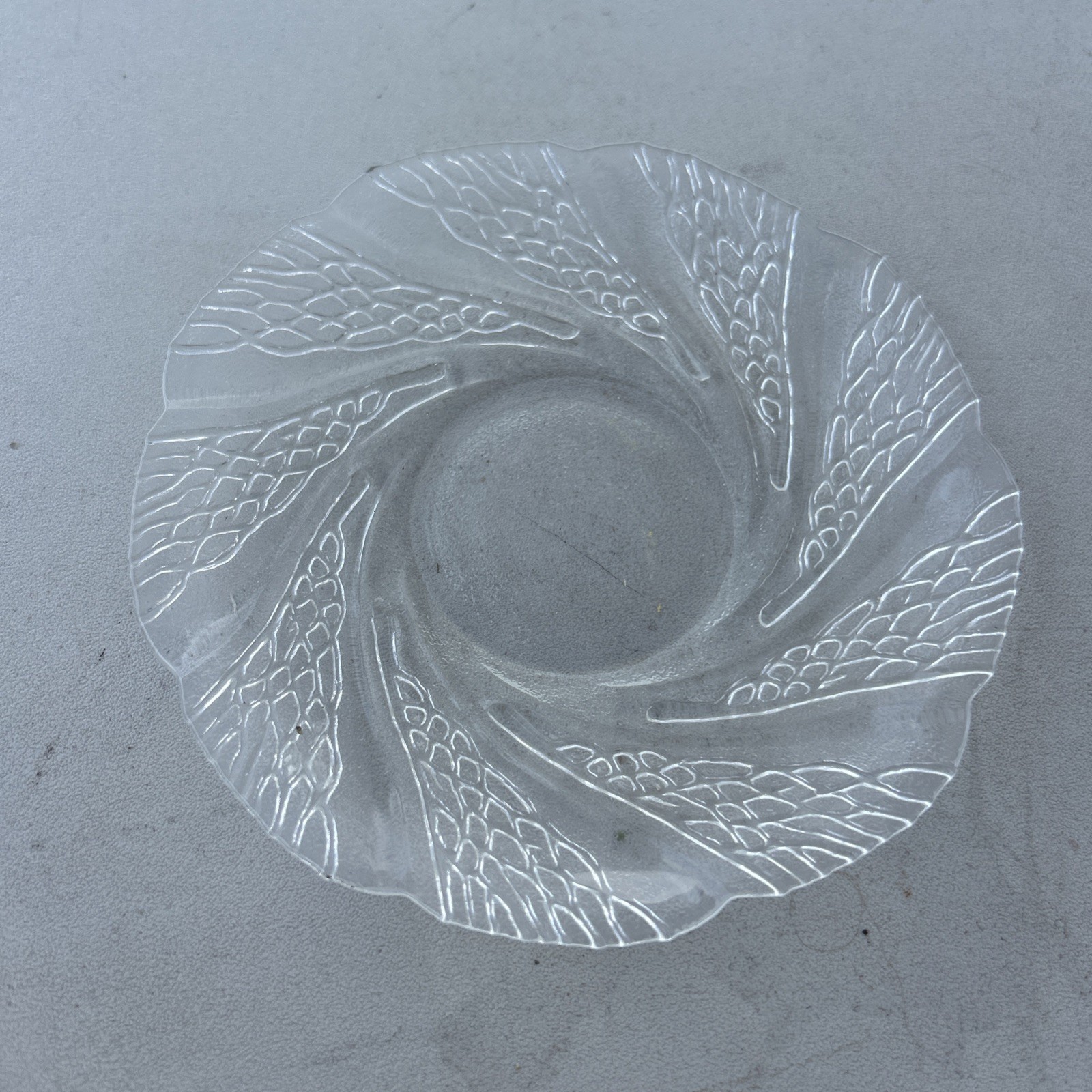 KIG Indonesia Serene Clear Glass Plate