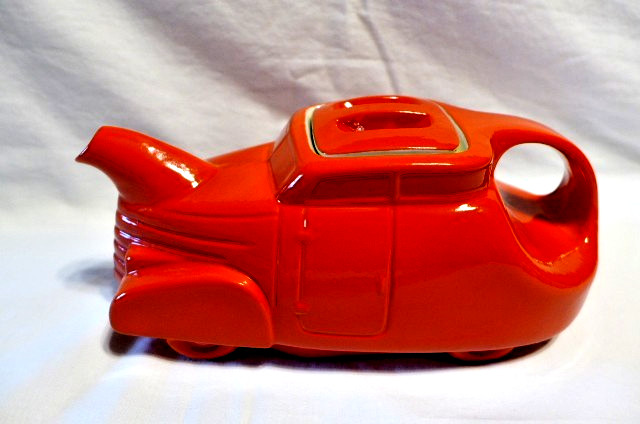 Vintage 1938 Hall China Art Deco Car Automobile Figural Teapot Rare Red Glaze