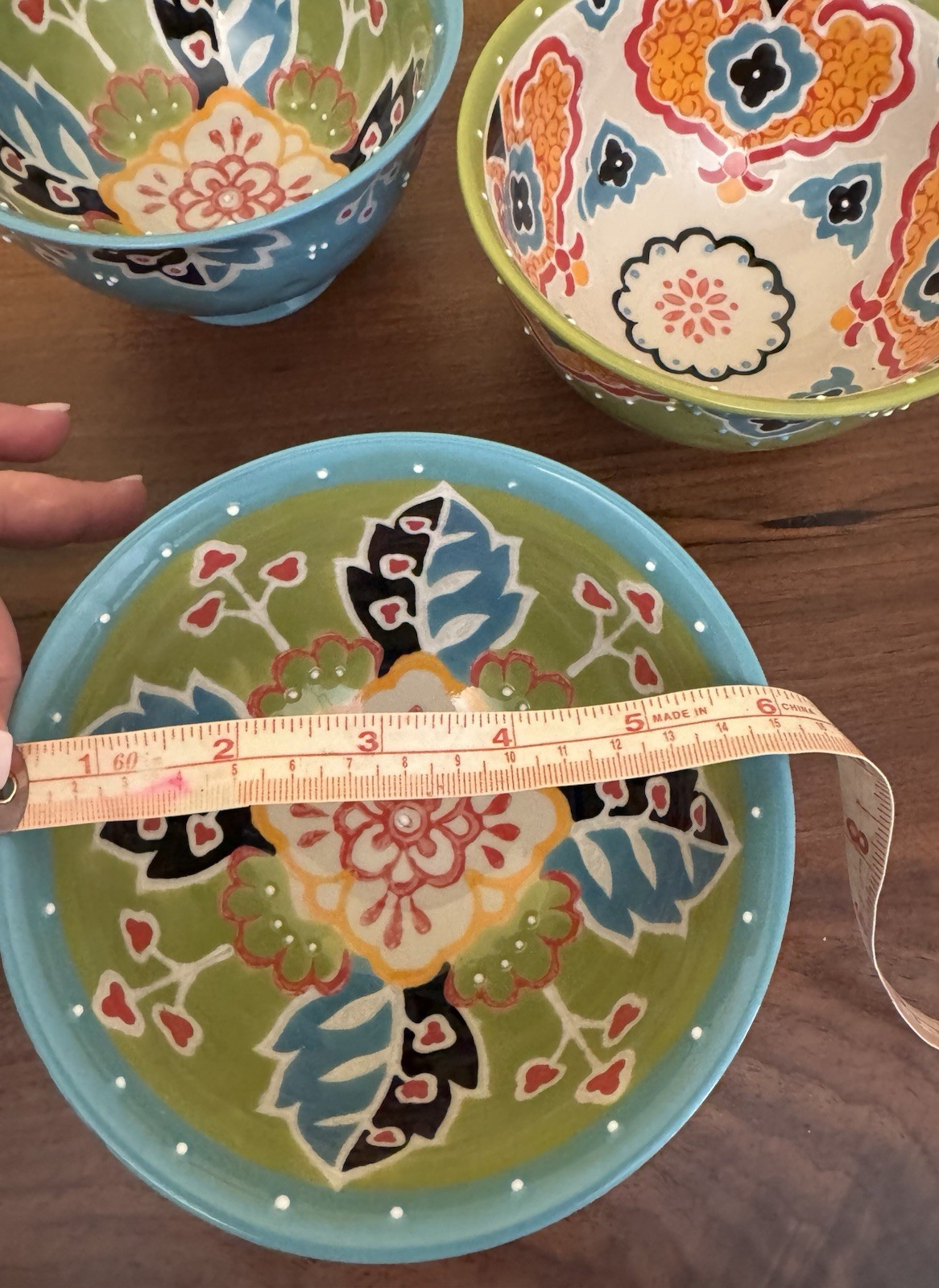 4 Yokohama Studio Japan 6″ Rice Soup Noodle Bowls Hand Painted & Embossed Dots