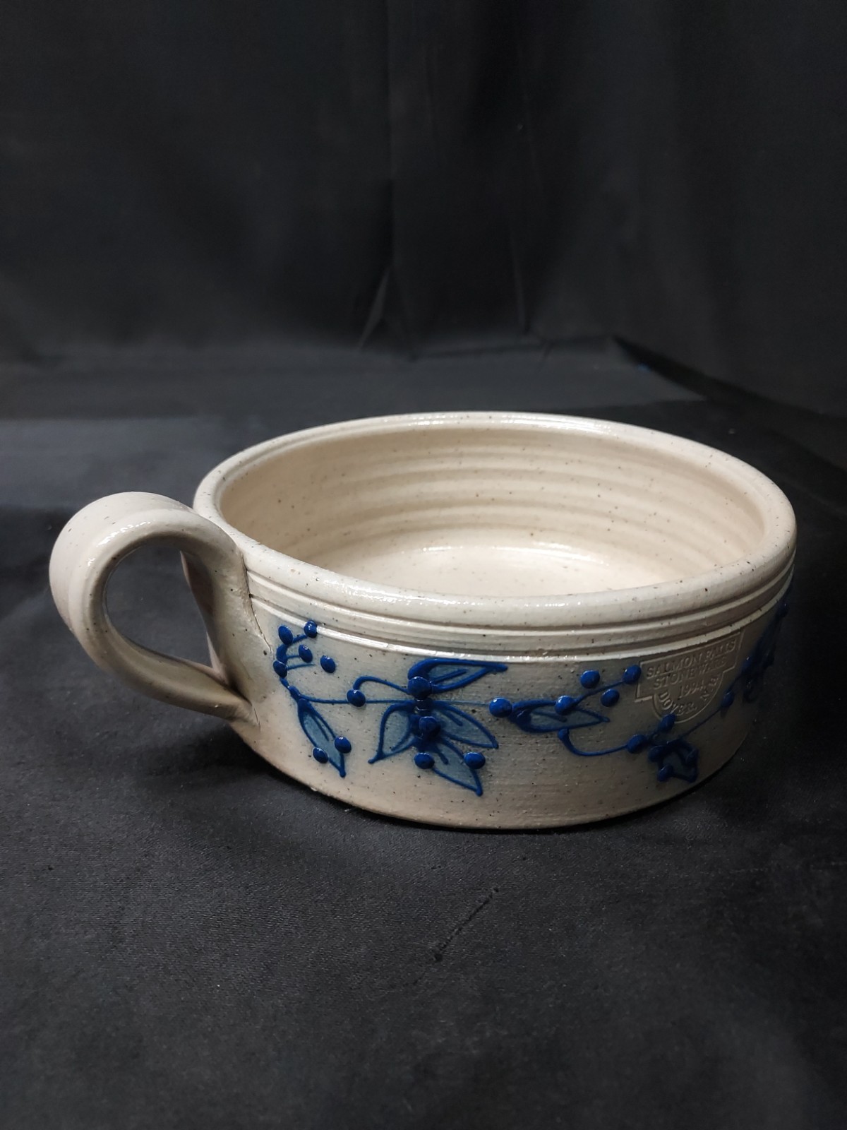 RARE Salmon Falls Stoneware Blueberry Vine 1994 Salsa Dip Bowl Signed Dover NH