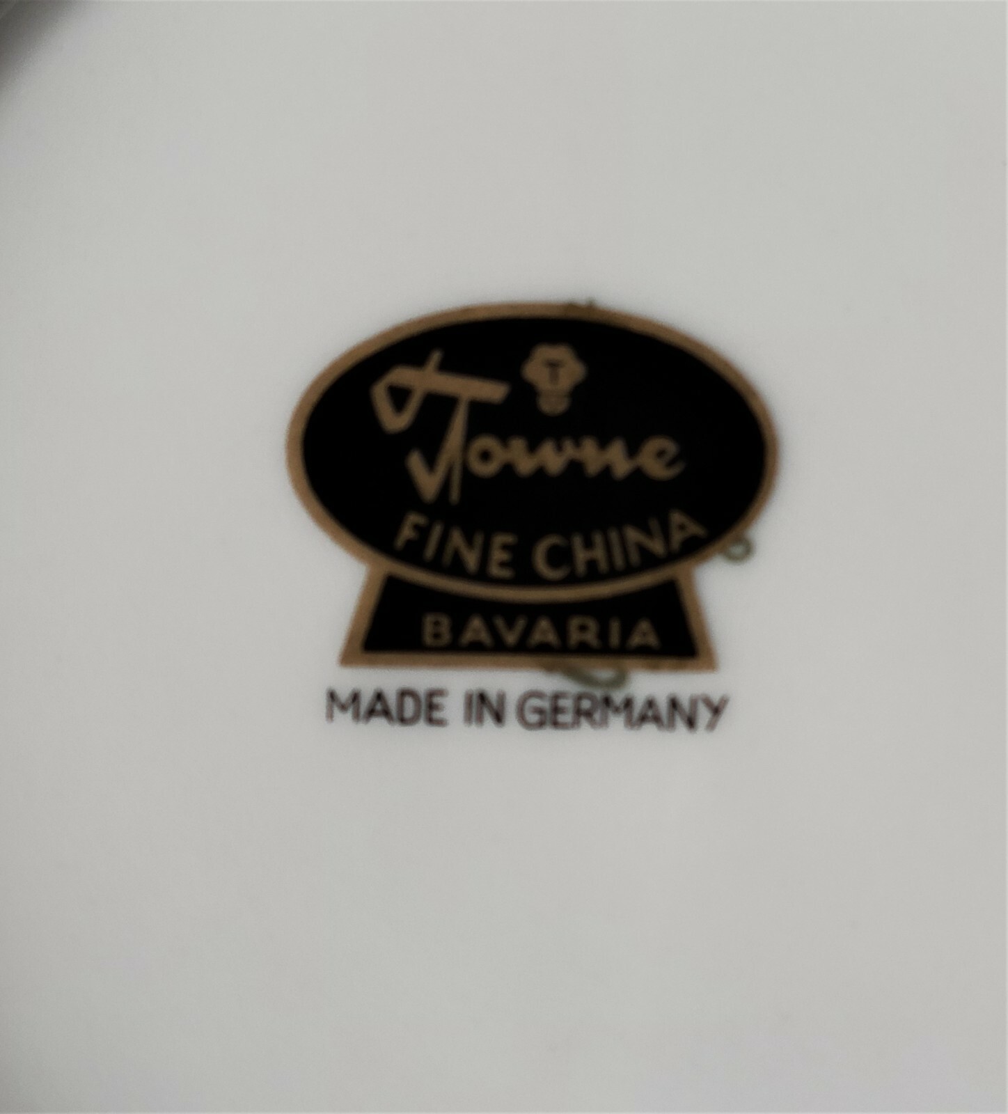 Towne Fine China Tuxedo Pattern Soup Bowl 8 in