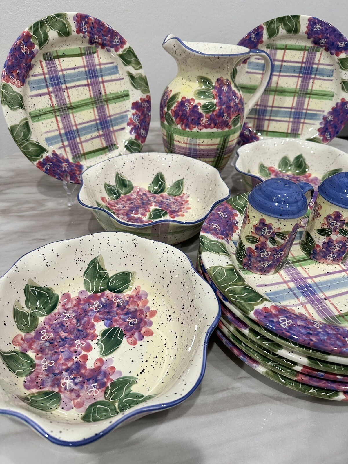 Vintage 15 Piece Enesco Julie Ueland Dinner Set Purple Hydrangeas Flowers Plates
