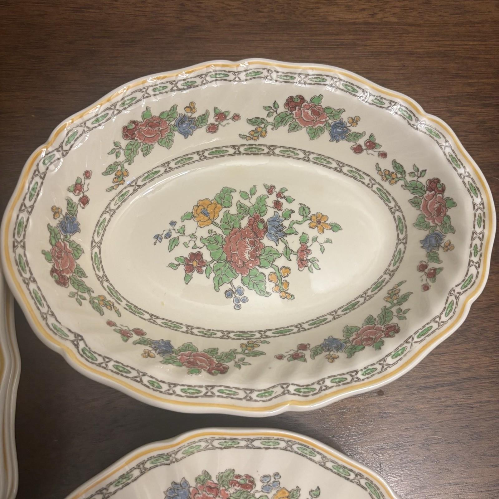 Royal Doulton Cavendish D5009 China Lot 10 Pc Square plates Serving bowl