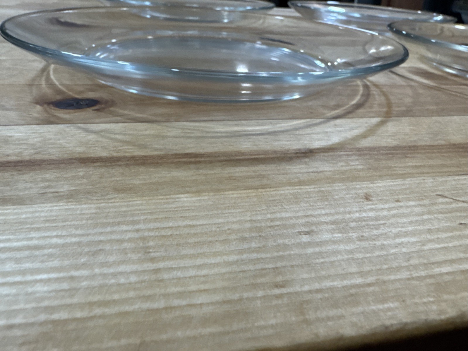 Set of 4 Arcoroc France Classique Clear Glass Rimmed Salad Desert Plates 8″