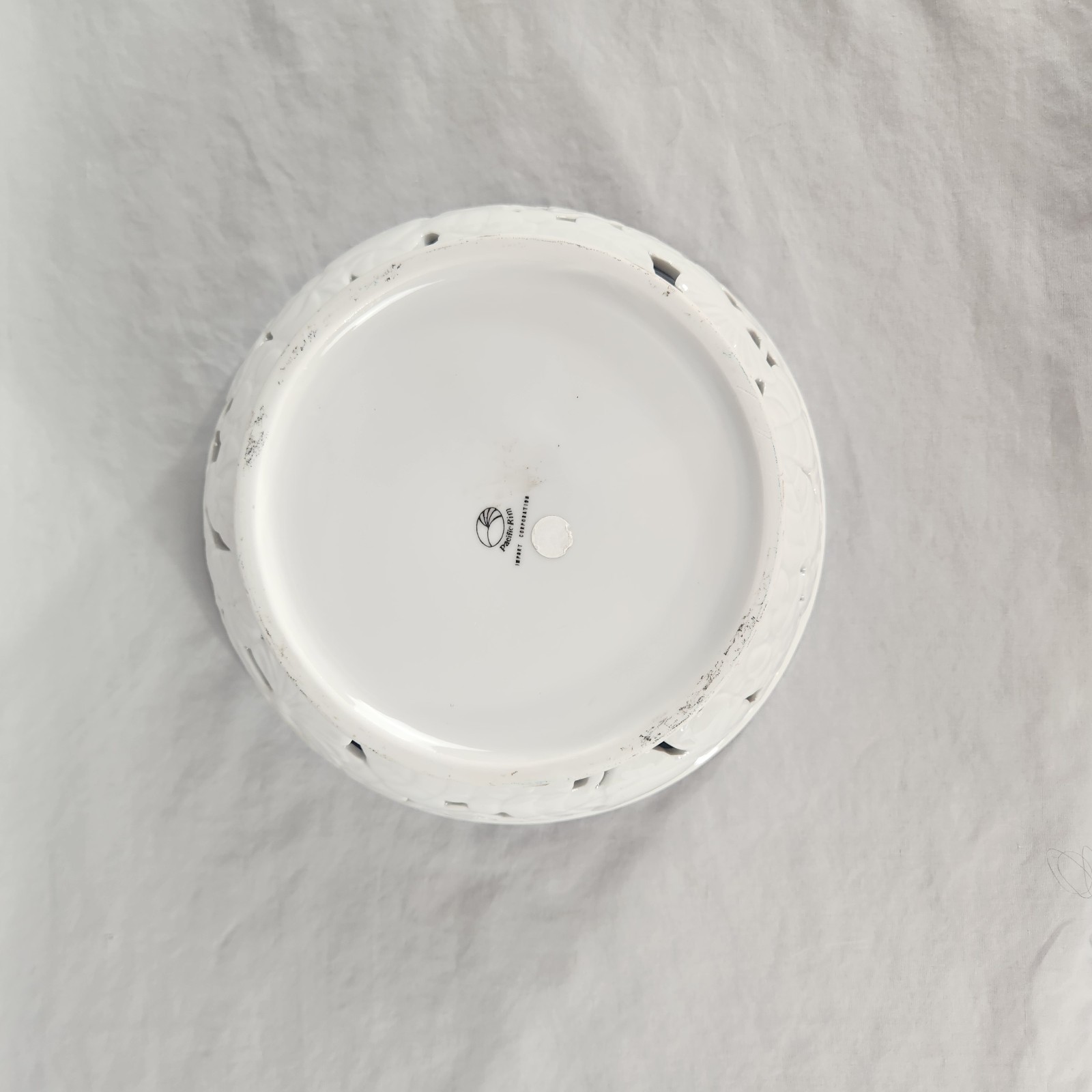 Vintage Pacific Rim Ceramic Bowl Filagree White Birds Fruit Leaves Cottage Farm