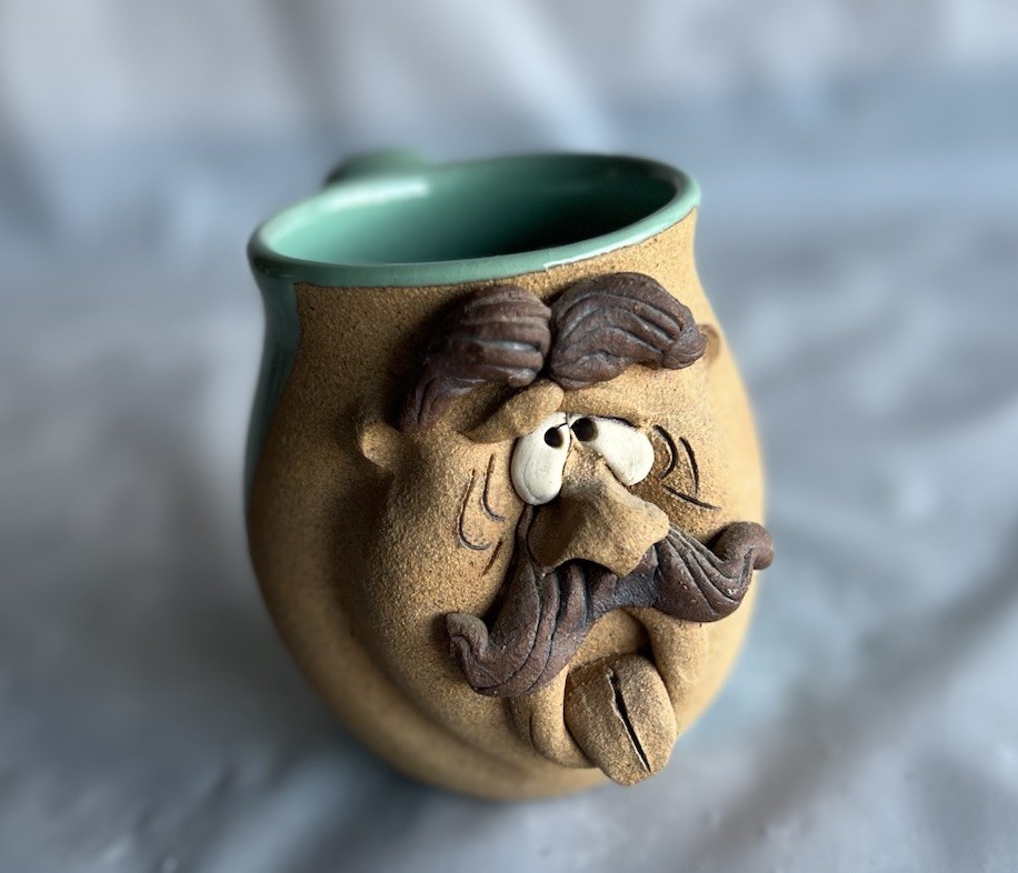 Vintage Studio Art 3D Pottery Ugly Face Mug – Tongue Out Yuck Funny Face