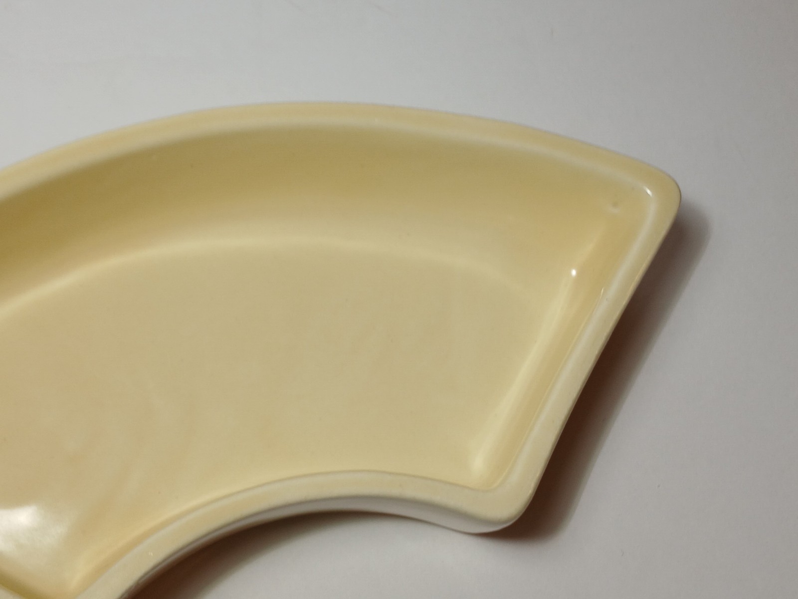 1936 RARE OLD VINTAGE FIESTA RELISH TRAY INSERT VINTAGE IVORY FIESTA FIESTAWARE