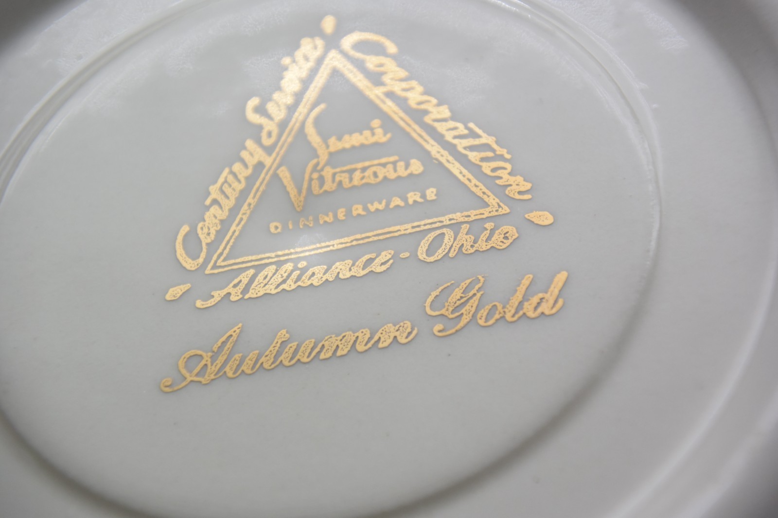 4 Vintage Century Service Co Autumn Gold Cups Saucers Set Wheat Yellow MCM USA