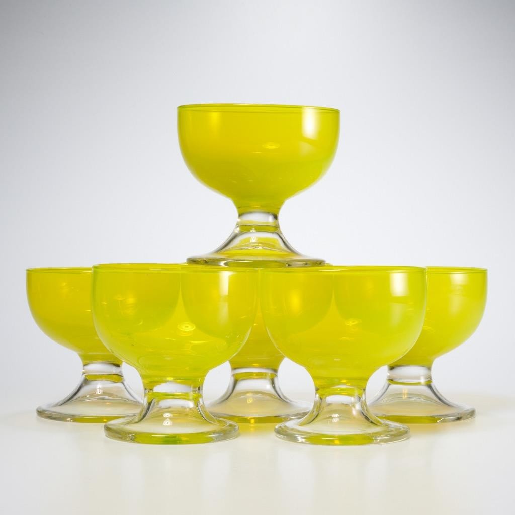 Canary Lemon Yellow Footed Glass Pedestal Dessert Dessert Bowl 6 pc Lot 3.5″h