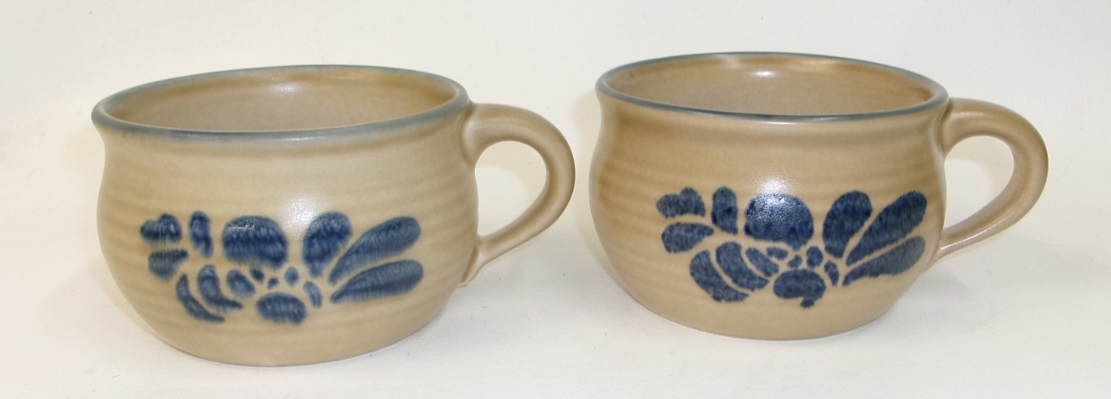 Pair of Pfaltzgraff Folk Art Stoneware Handled Soup Mugs #280