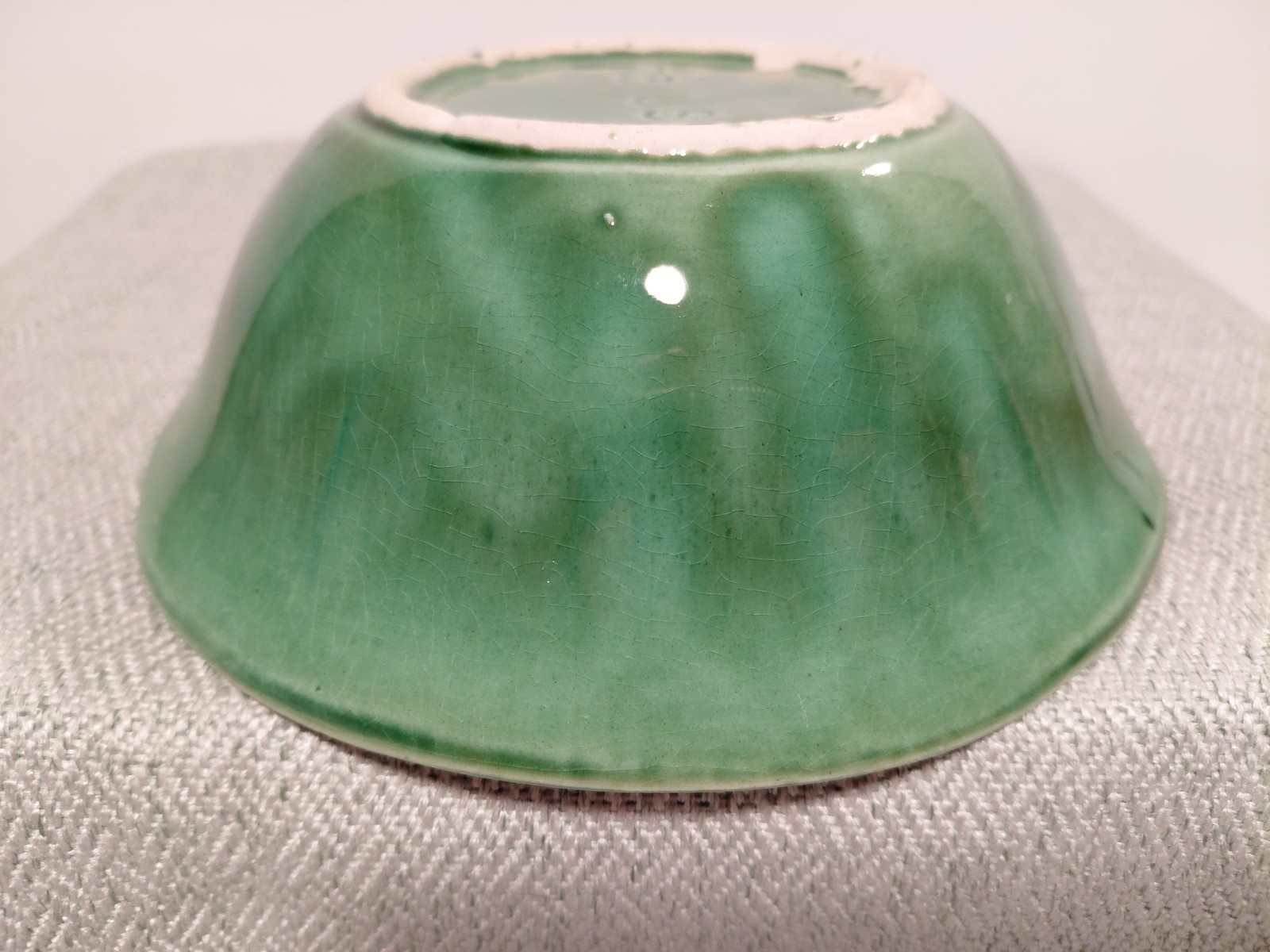 California Pottery 273 USA Green & Blue floral drip glaze bowl MCM