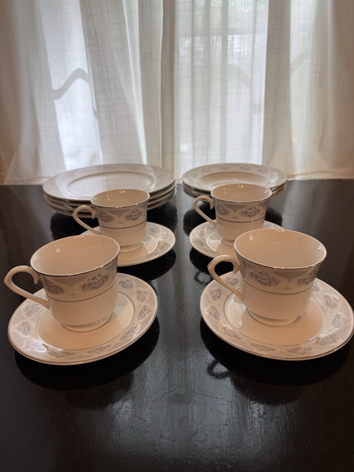 Fine China Sapphire By Silverie Platinum Rimmed 4 Five-Piece Place Settings