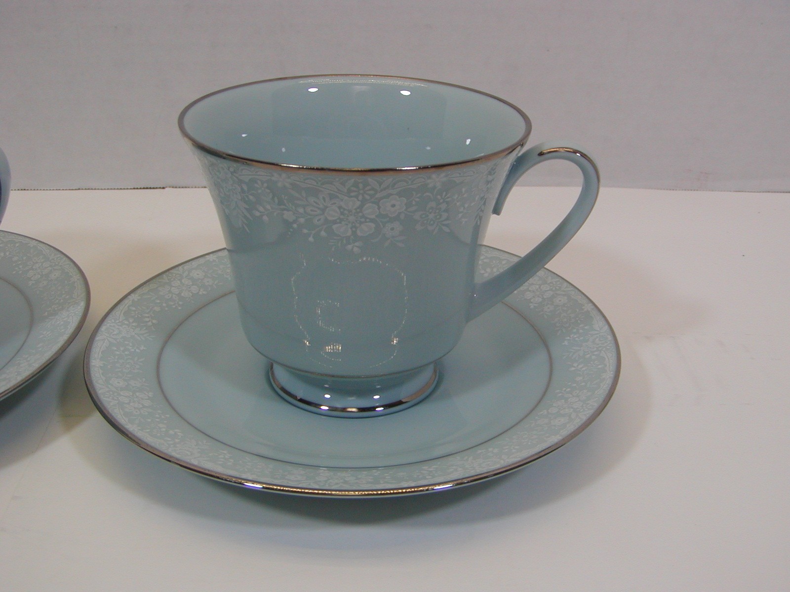 2 VINTAGE NORITAKE FIDELITY CUP & SAUCER SETS 8003 W81