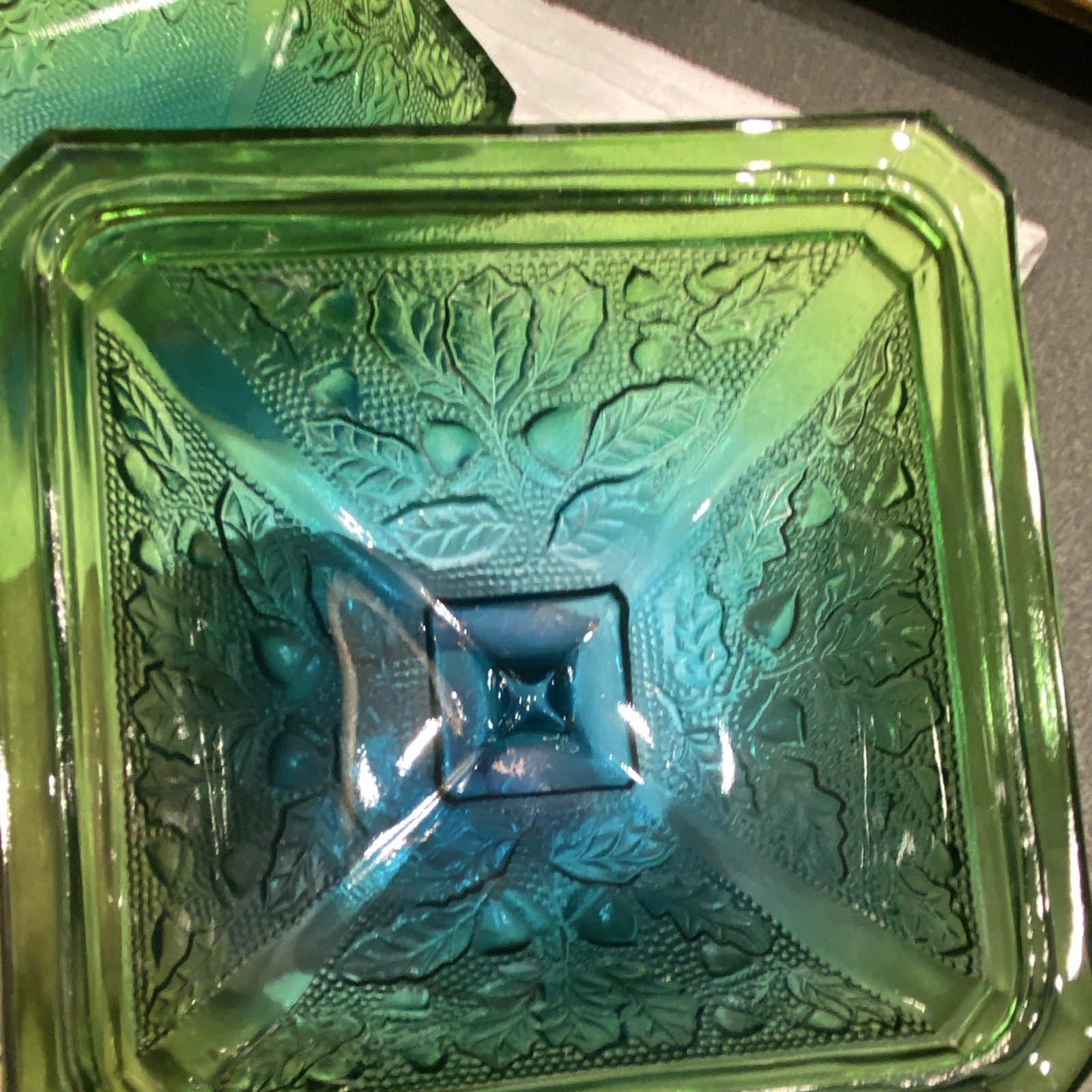Vintage Jeannette Green Blue Ombré Acorn & Leaf Glass Lidded Candy Dish