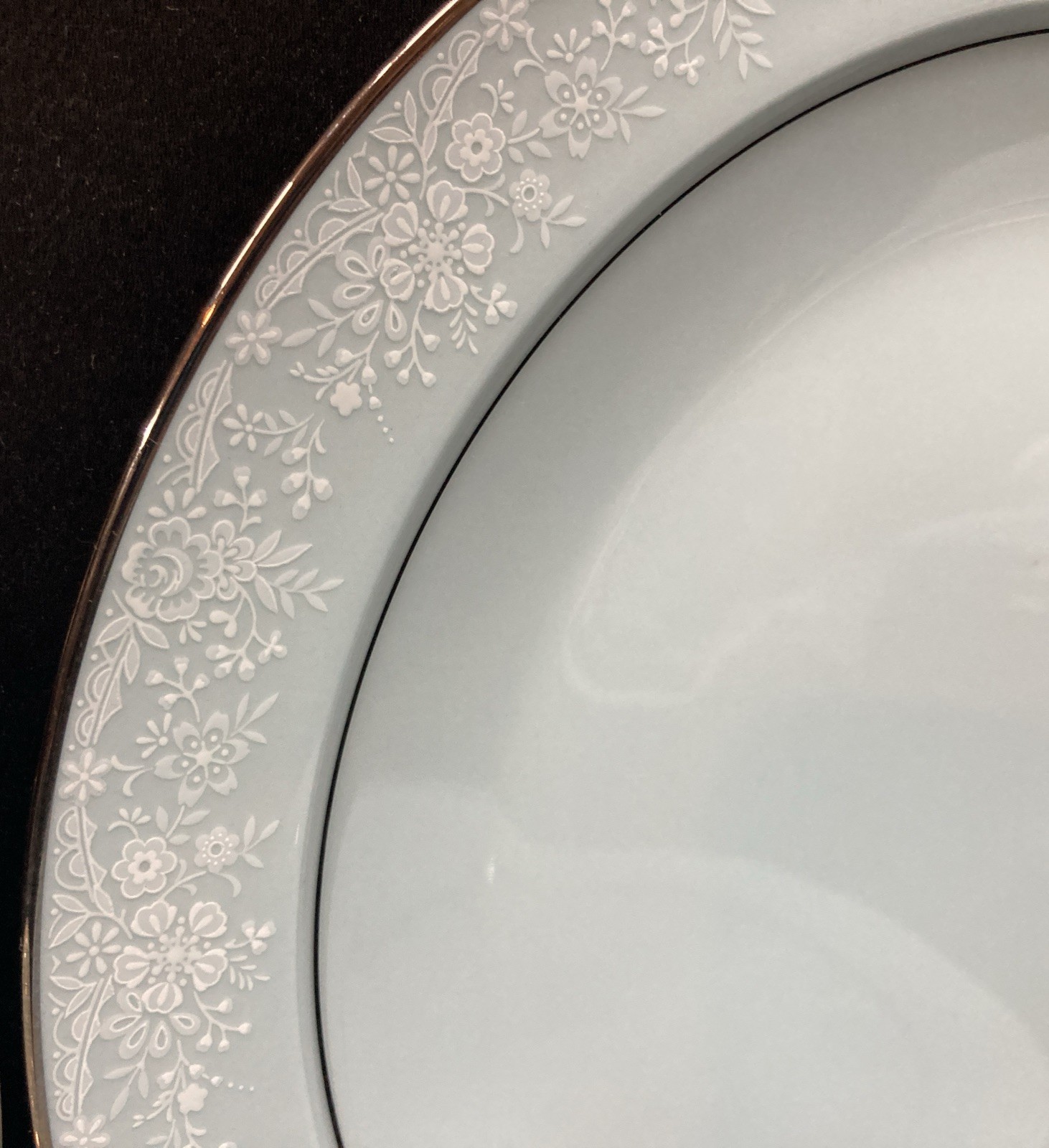 Noritake Fidelity 8003 Dinner Plates Blue 10 1/8” Set of 4