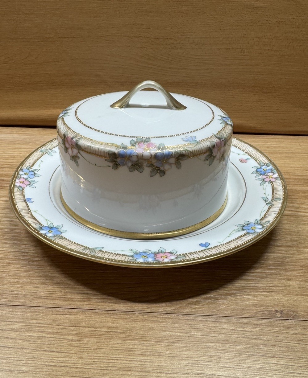 Nippon Round Dome Covered Butter Dish – Band Flowers & Gilding