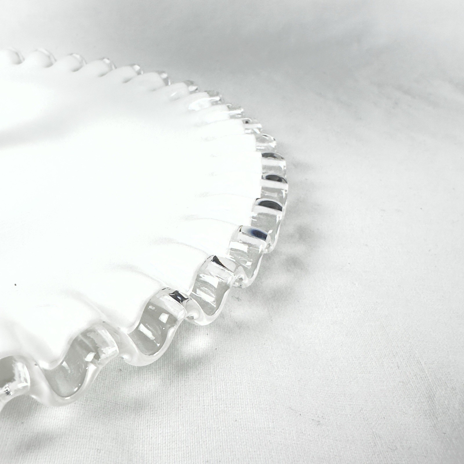 Fenton Silver Crest 2 Tier Server Tray Appetizer Candy White Milk Glass Ruffled