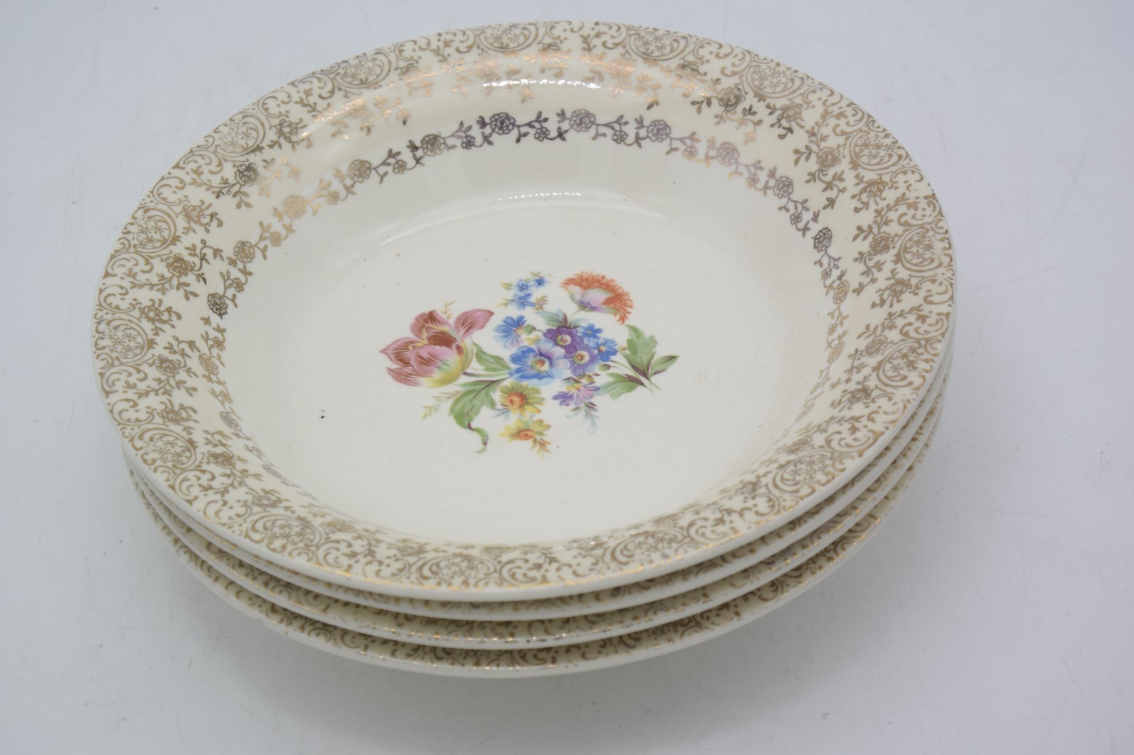 Set 4 Vintage 8″ Union Made 22K Gold Trim Floral Bowls Porcelain Salad Soup USA