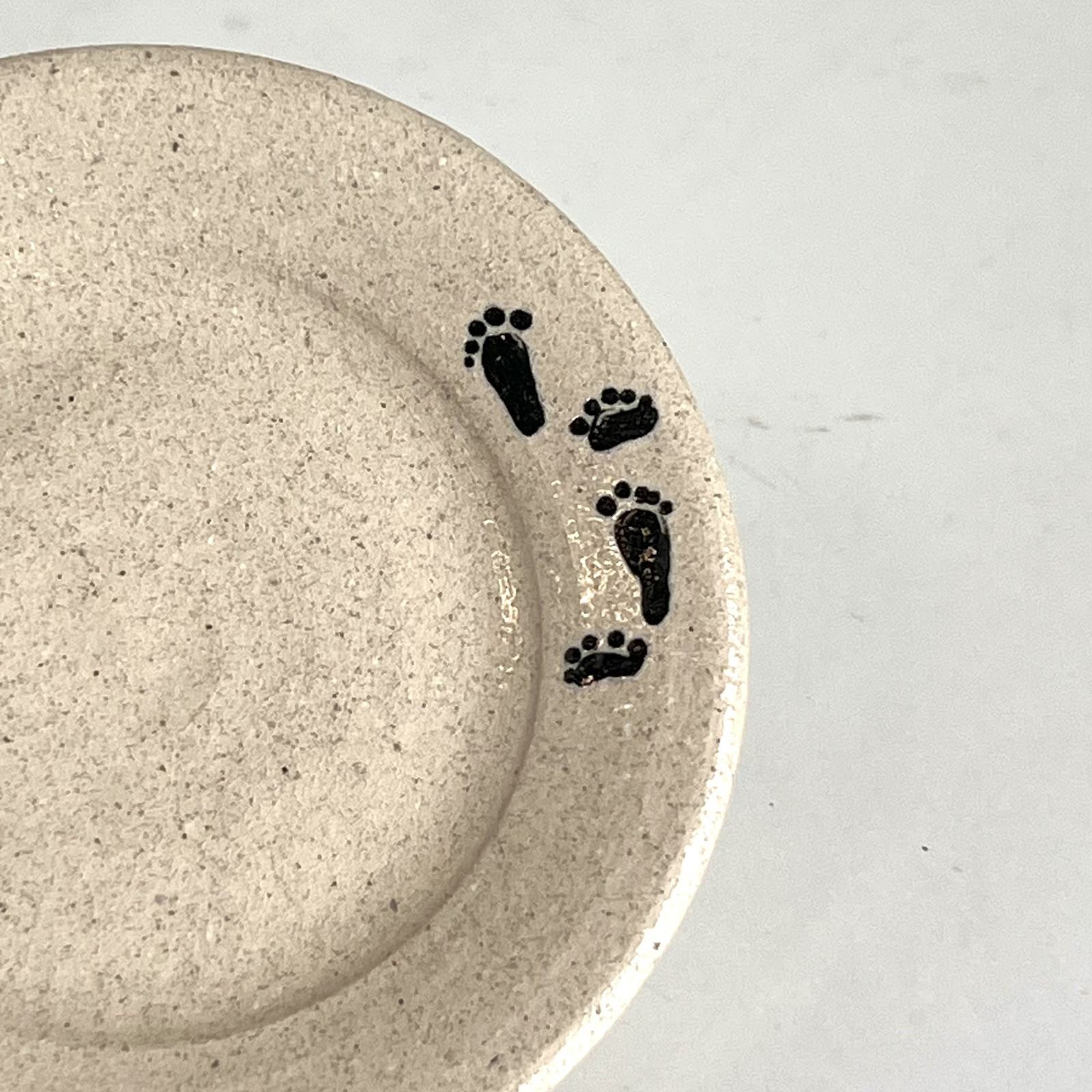 Vintage MPC Pottery Mini Plate With Footprints 3.5 Inches Cottage Edgerton, WI