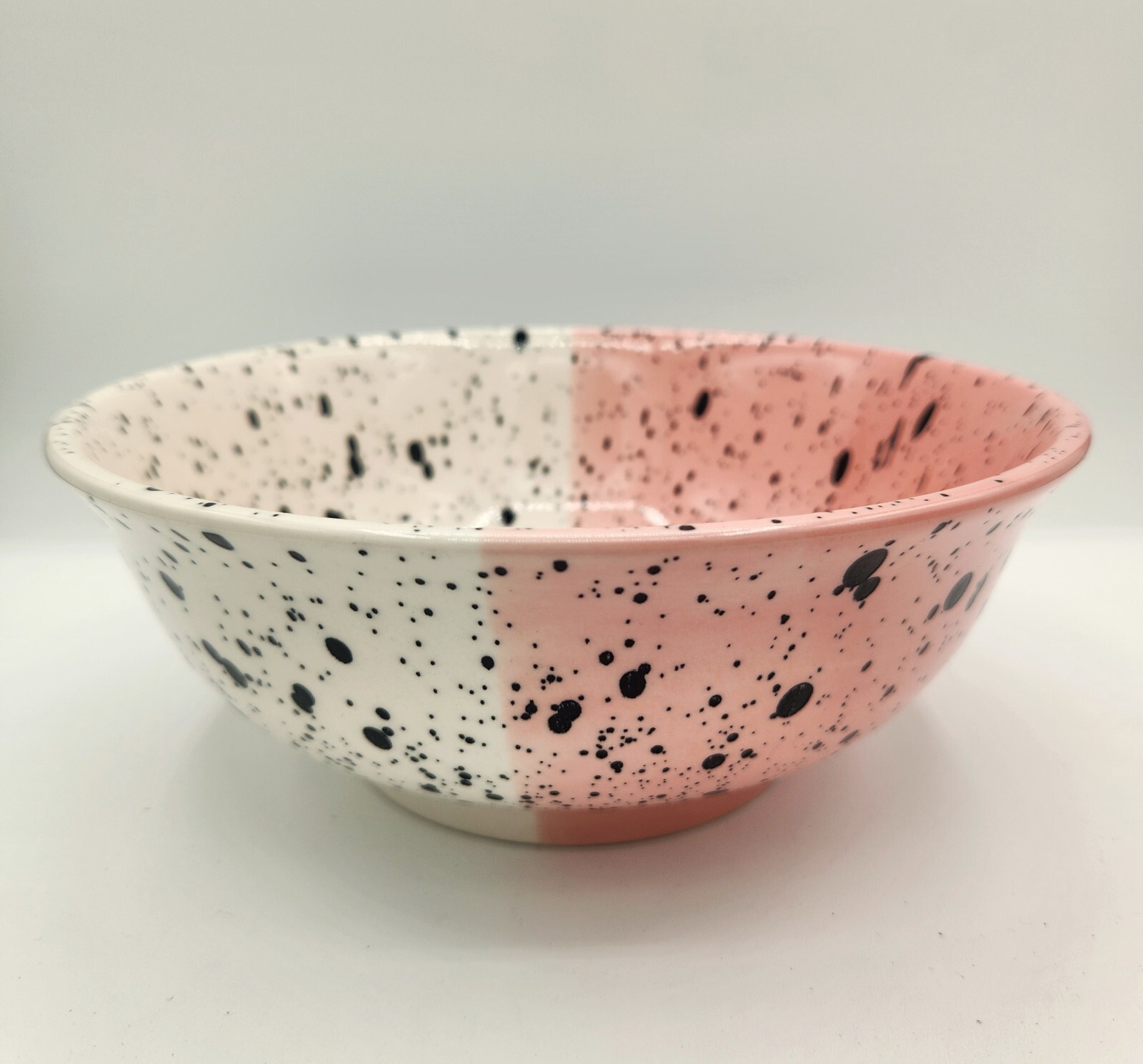 VTG Pottery Bowl Light Pink Off White Black Splatter Trinkets Noodle Fruit 8in